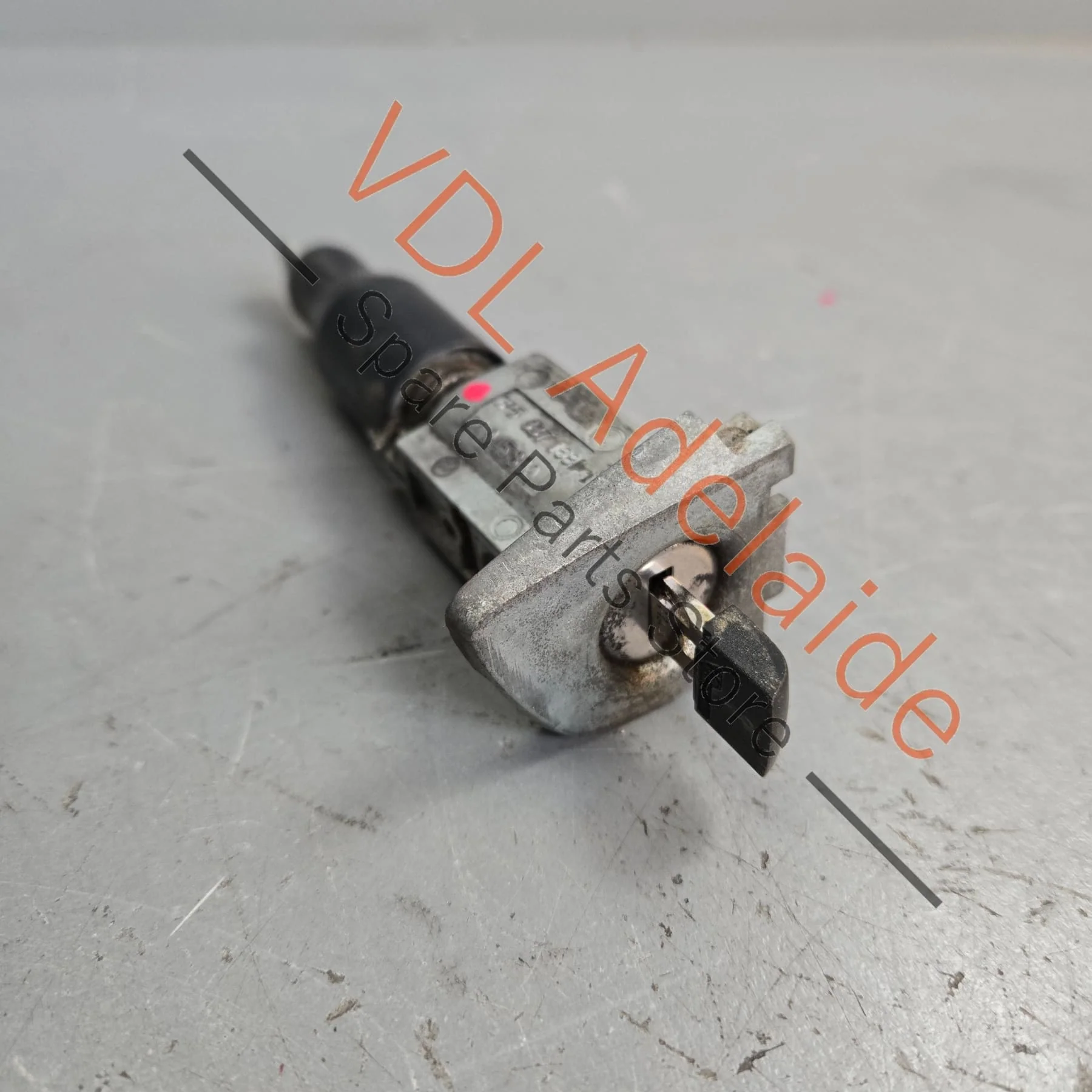 Porsche Cayenne 958 Door Lock & Blade Key 958898375 - Image 4