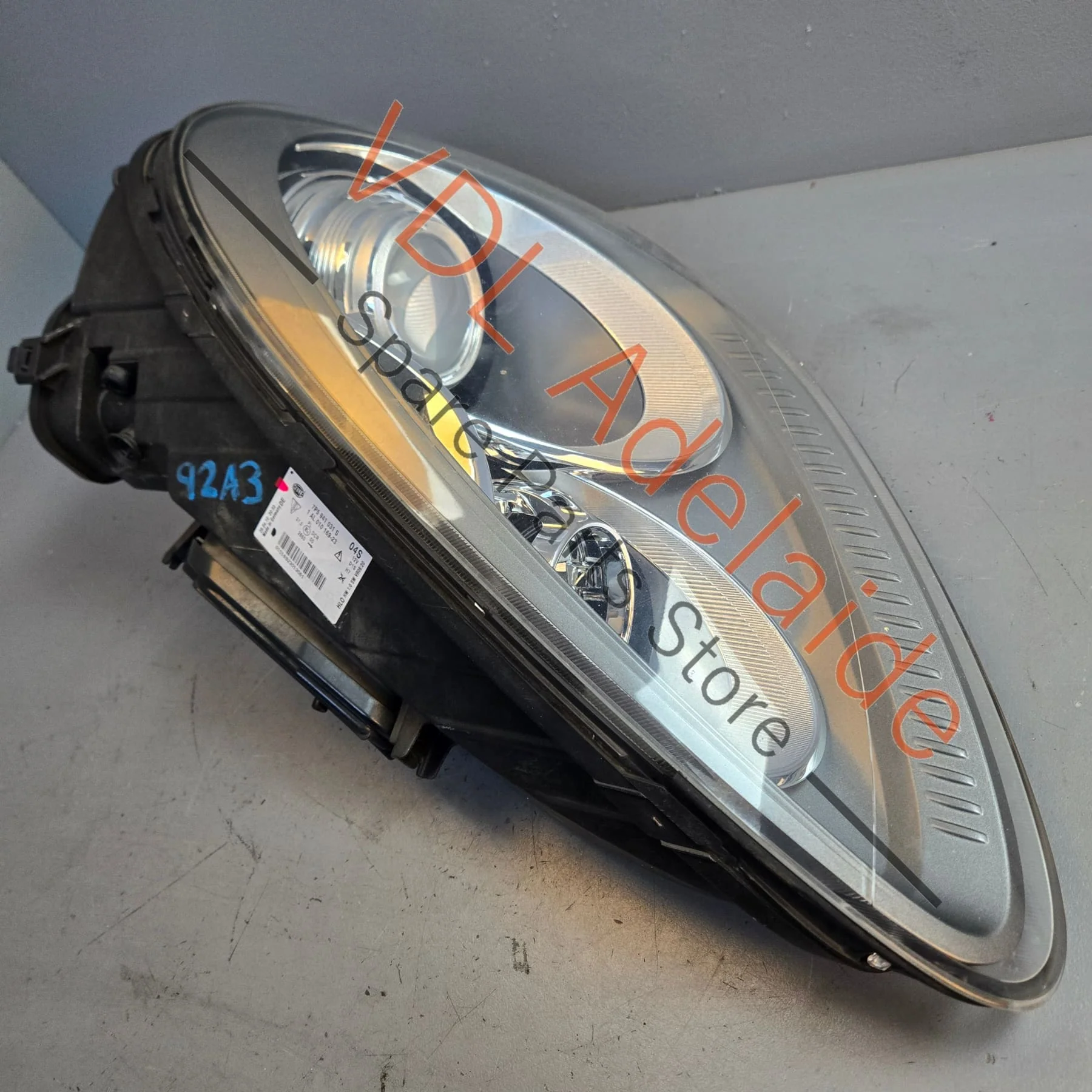 Porsche Cayenne 958 Left Xenon Headlight 95863117512 7P5941031S - Image 4