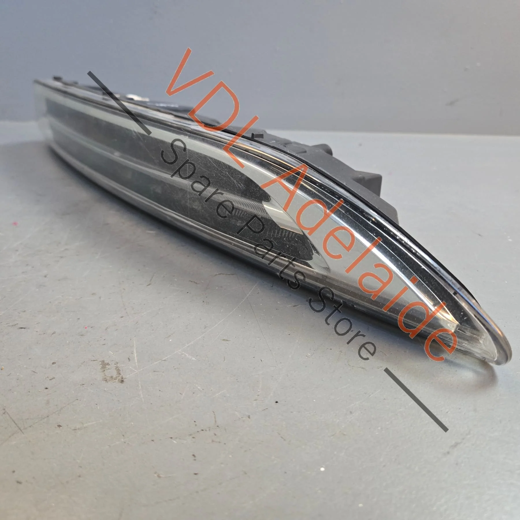 Genuine Porsche Cayenne 958 Right Lower DRL Additional Headlight 95863118200 - Image 3