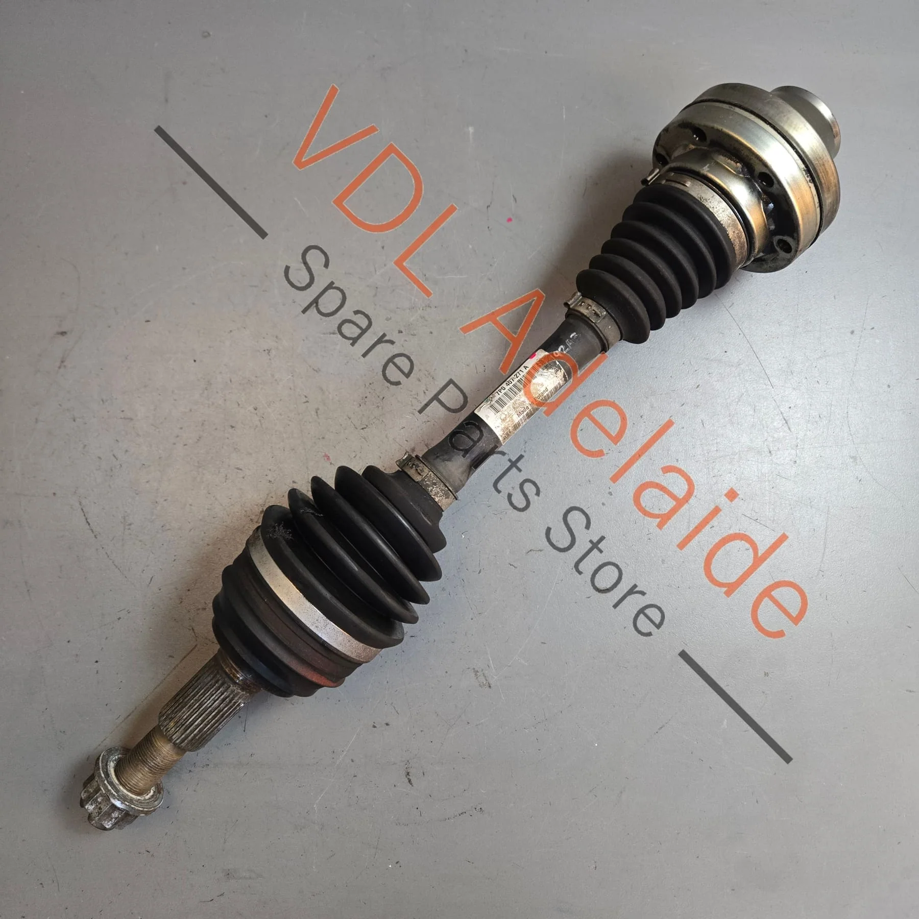 Porsche Cayenne 958 Front Driveshaft 95834903812 7P0407271A