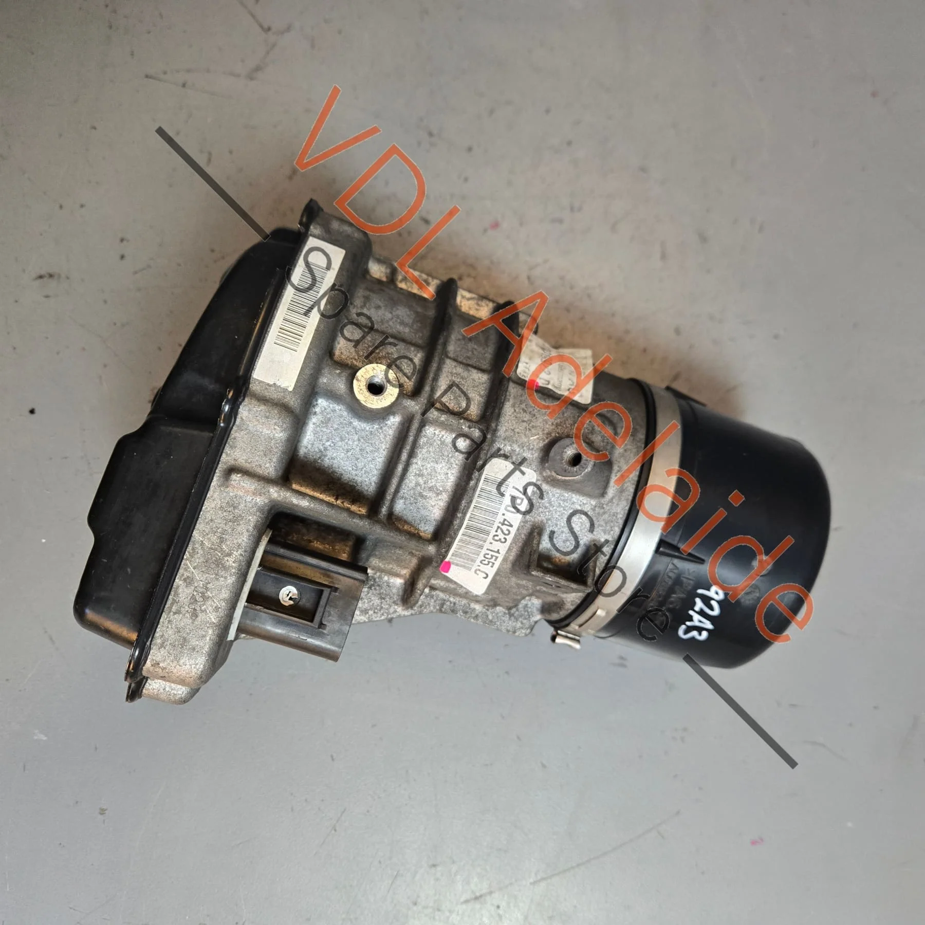 Porsche Cayenne 958 Hybrid Power Steering Pump 95831415503