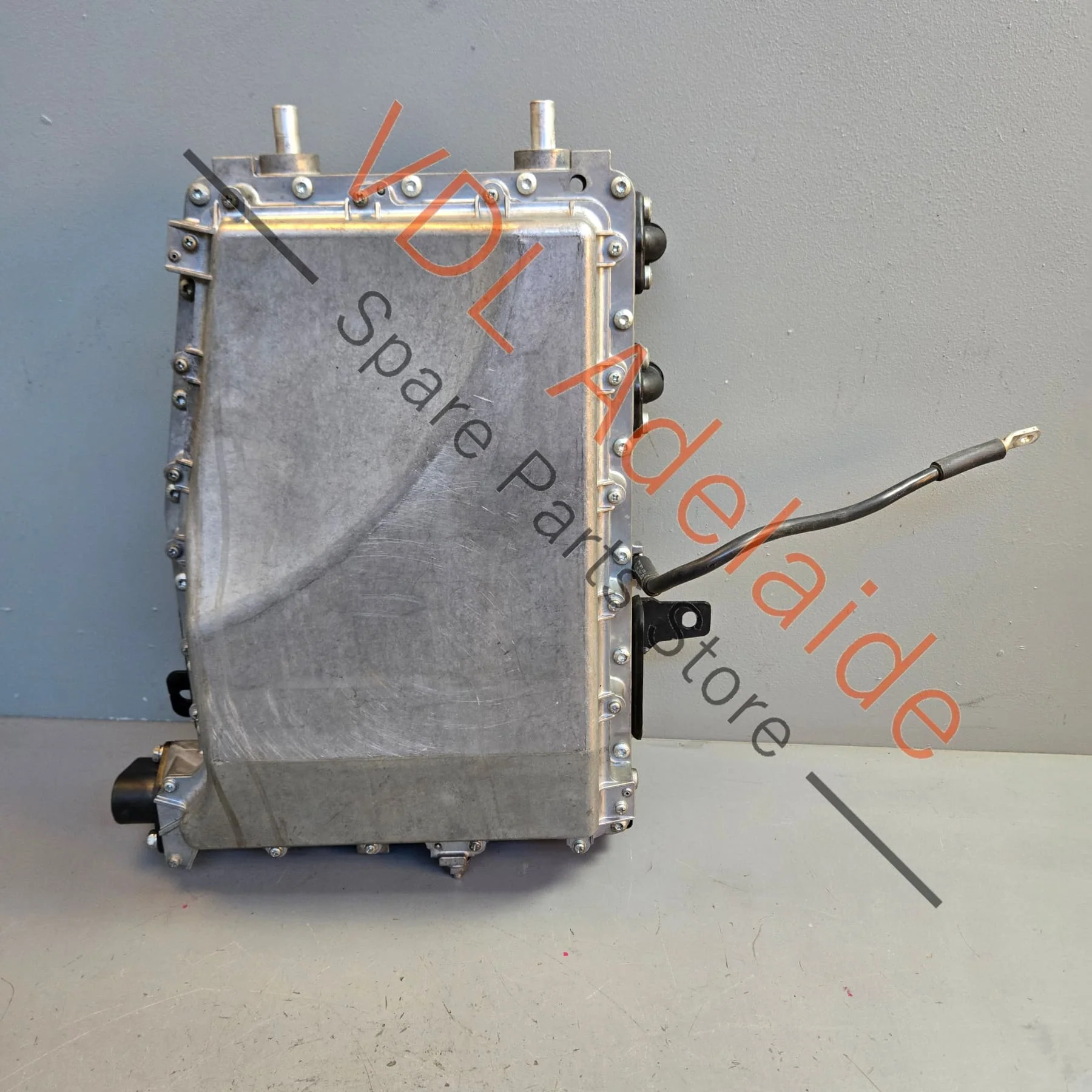 Porsche Cayenne Panamera Hybrid Drive Control Inverter Box 95861806003 7P5907080A - Image 4