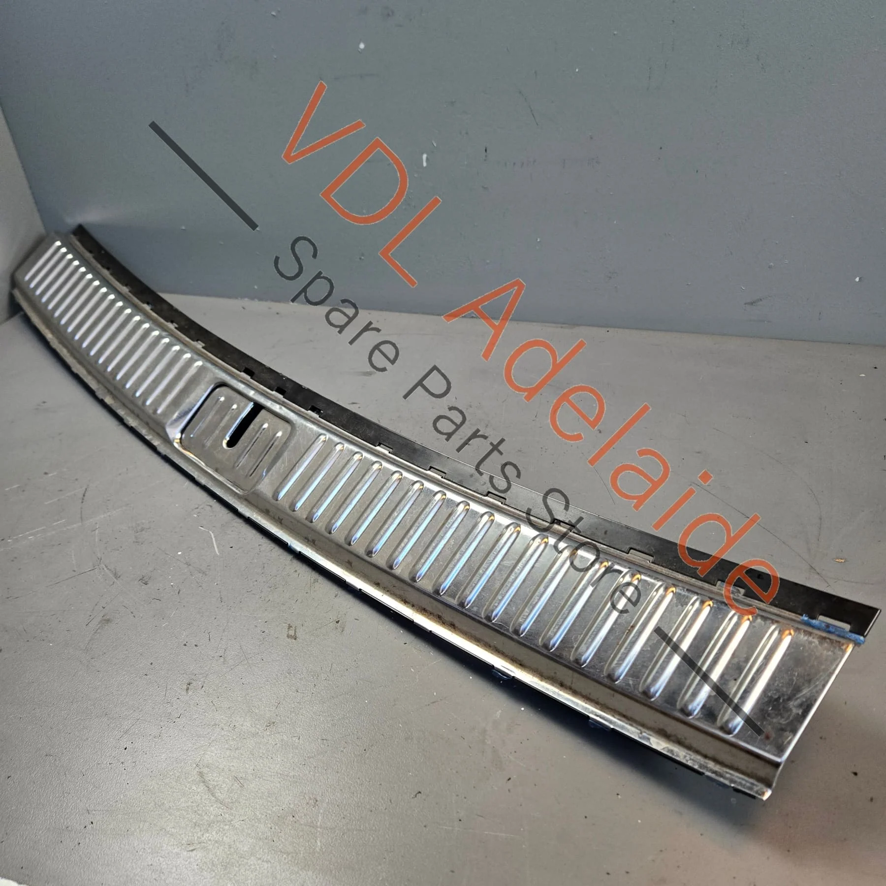 Porsche Cayenne 958 Boot Cargo Load Edge Strip Trim Chrome 7P0863459E - Image 2