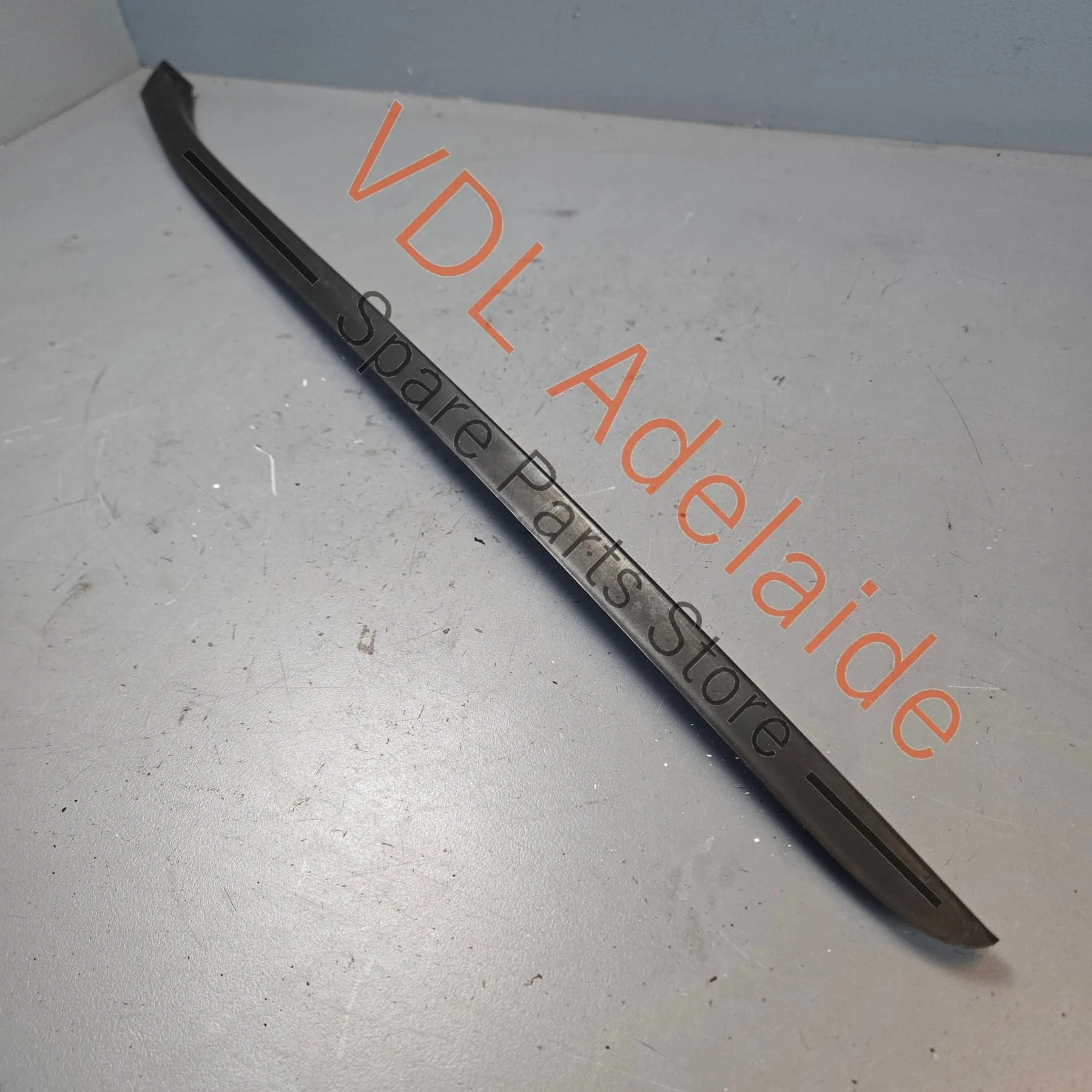 Porsche Cayenne 958 Left Side Windscreen Edge Strip Trim Moulding 7P5854327A - Image 3