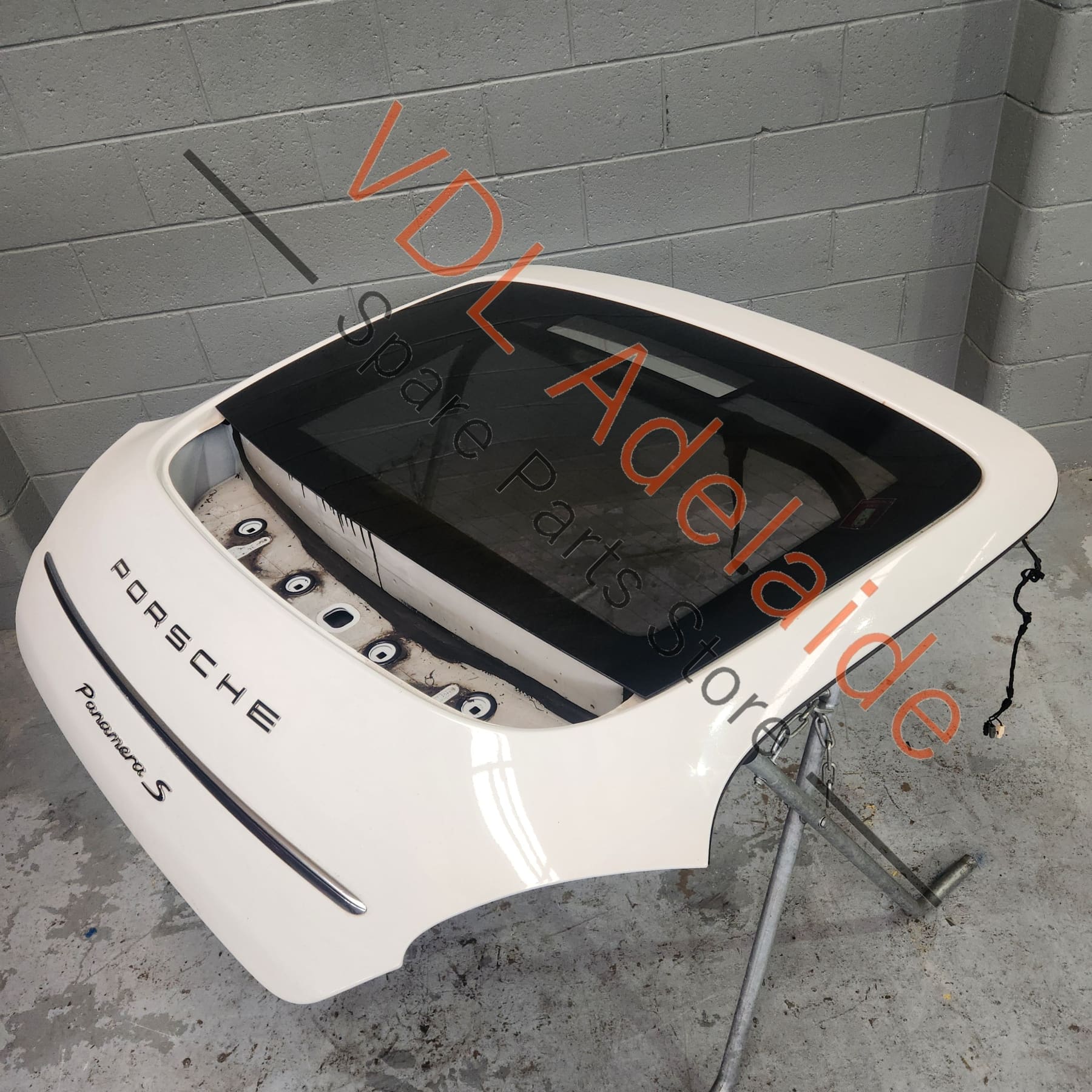 Porsche Panamera 970 Rear Boot Hatch Panel Trunk Lid 97051201114GRV 97051201114 Carrara White B9A / B4 - Image 6