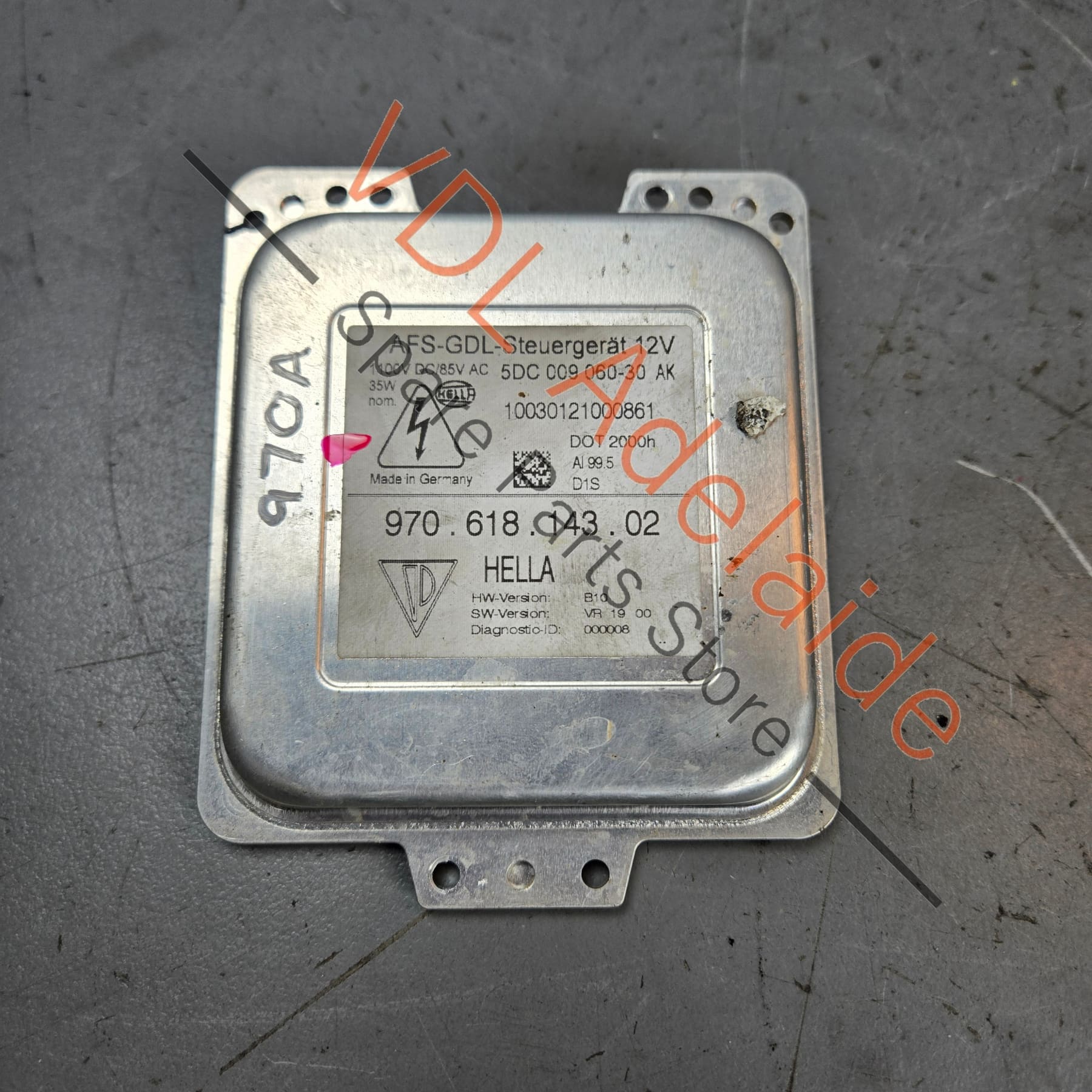 Porsche Panamera 970 Headlight Ballast Control Unit 97061814302 97061814301