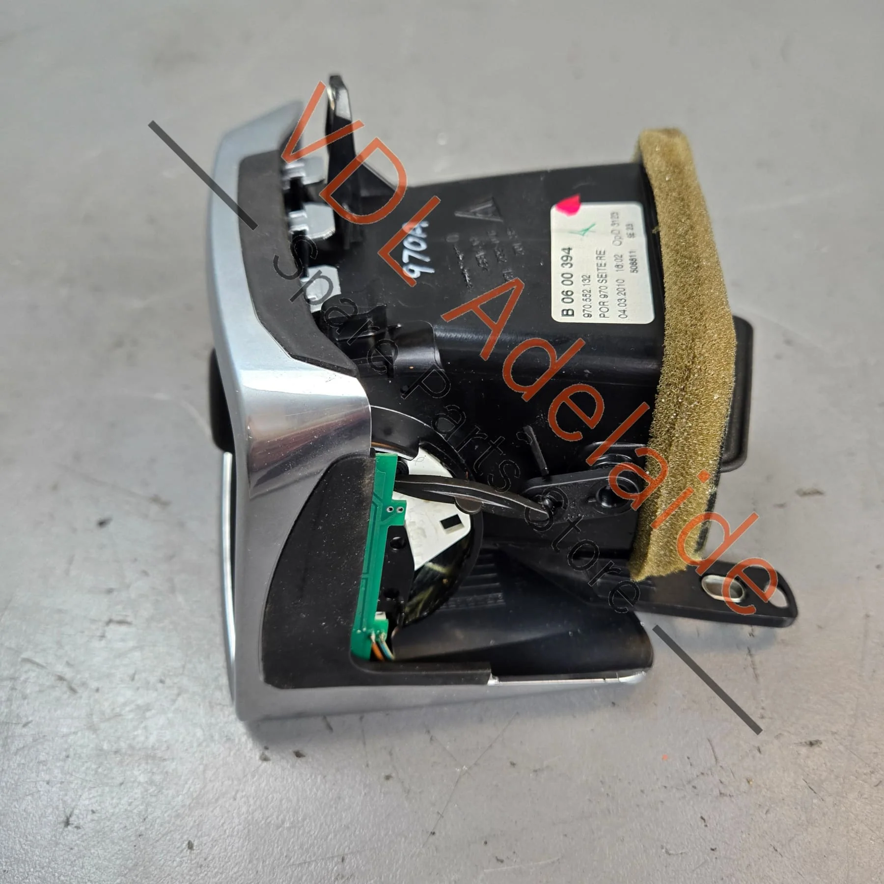 Porsche Panamera 970 Right Side Dashboard Air Vent 97055213202 DAP - Image 5