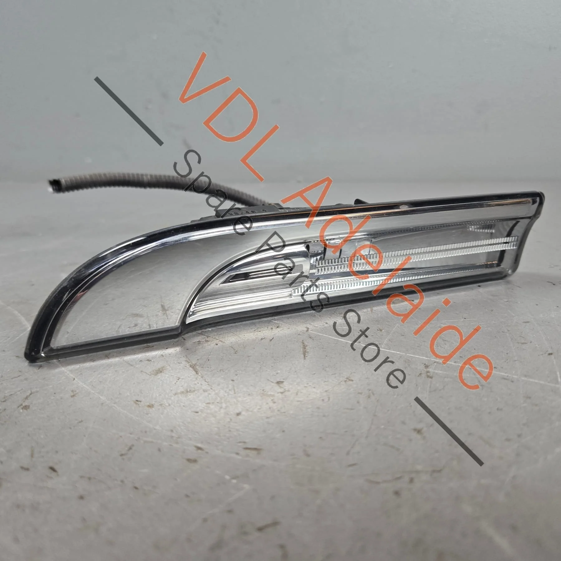 Porsche Panamera 970 Turn Signal Blinker Flasher Left Side 97063103302