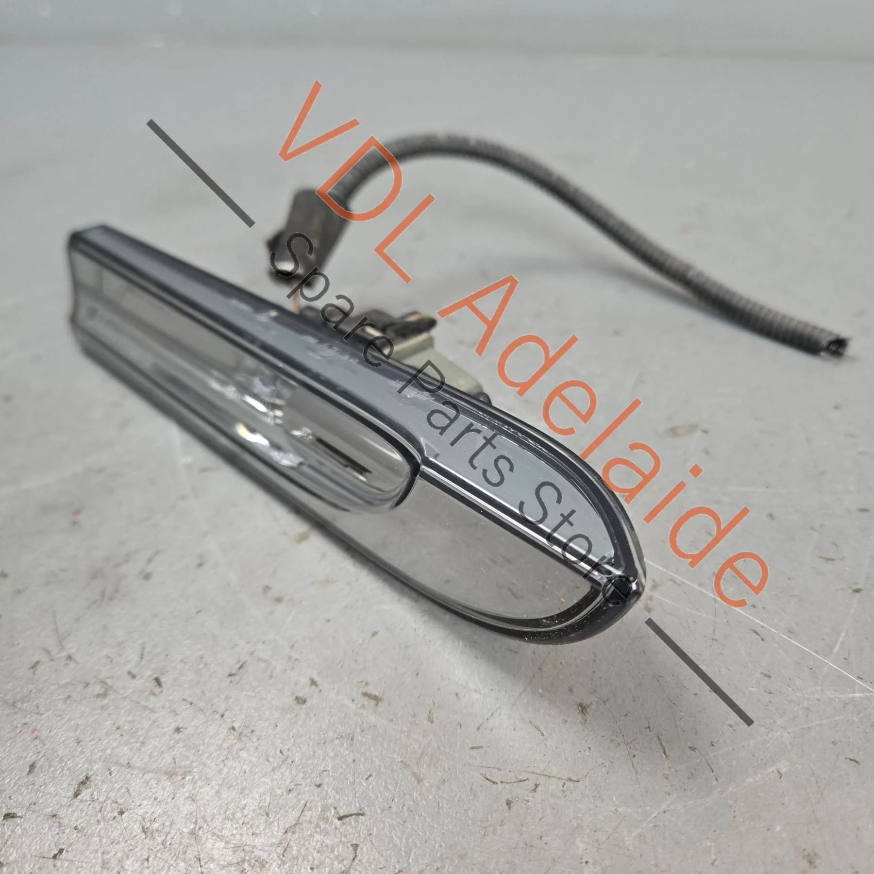 Porsche Panamera 970 Turn Signal Blinker Flasher Left Side 97063103302 - Image 5