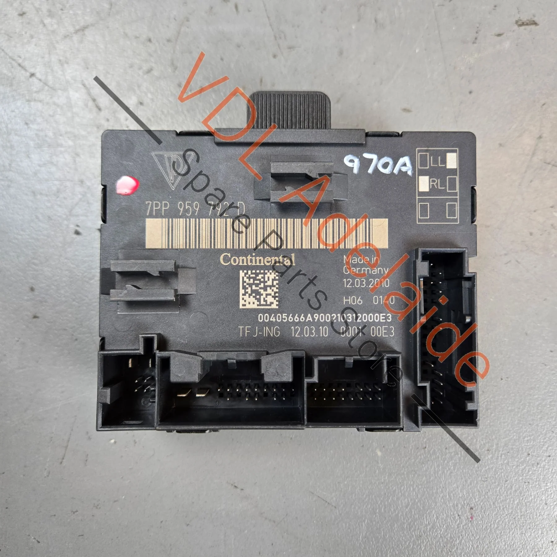 Porsche Panamera Passenger Front Door Control Module 7PP959792R 7PP959792D
