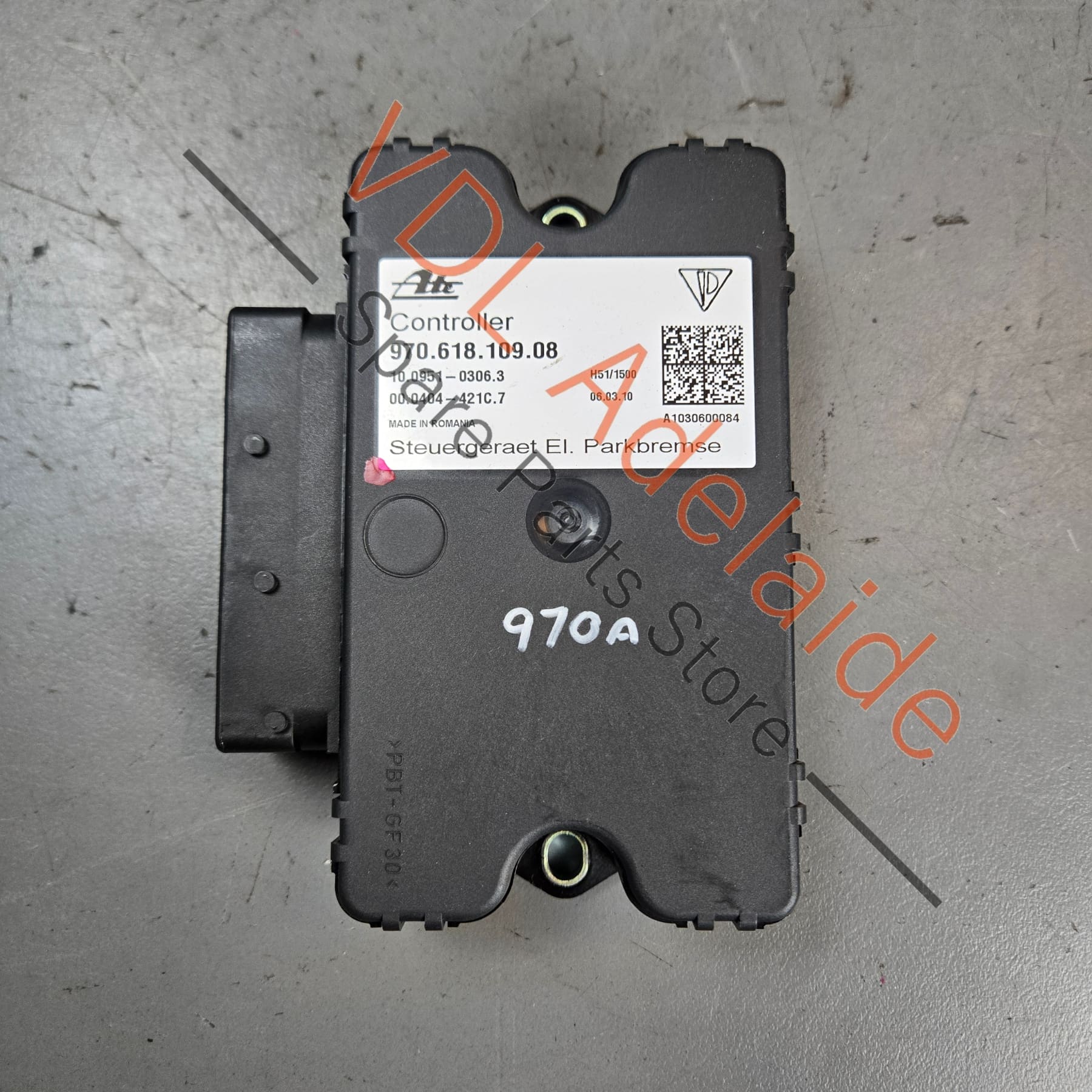 Porsche Panamera Park Brake Control Module 97061810910 97061810908