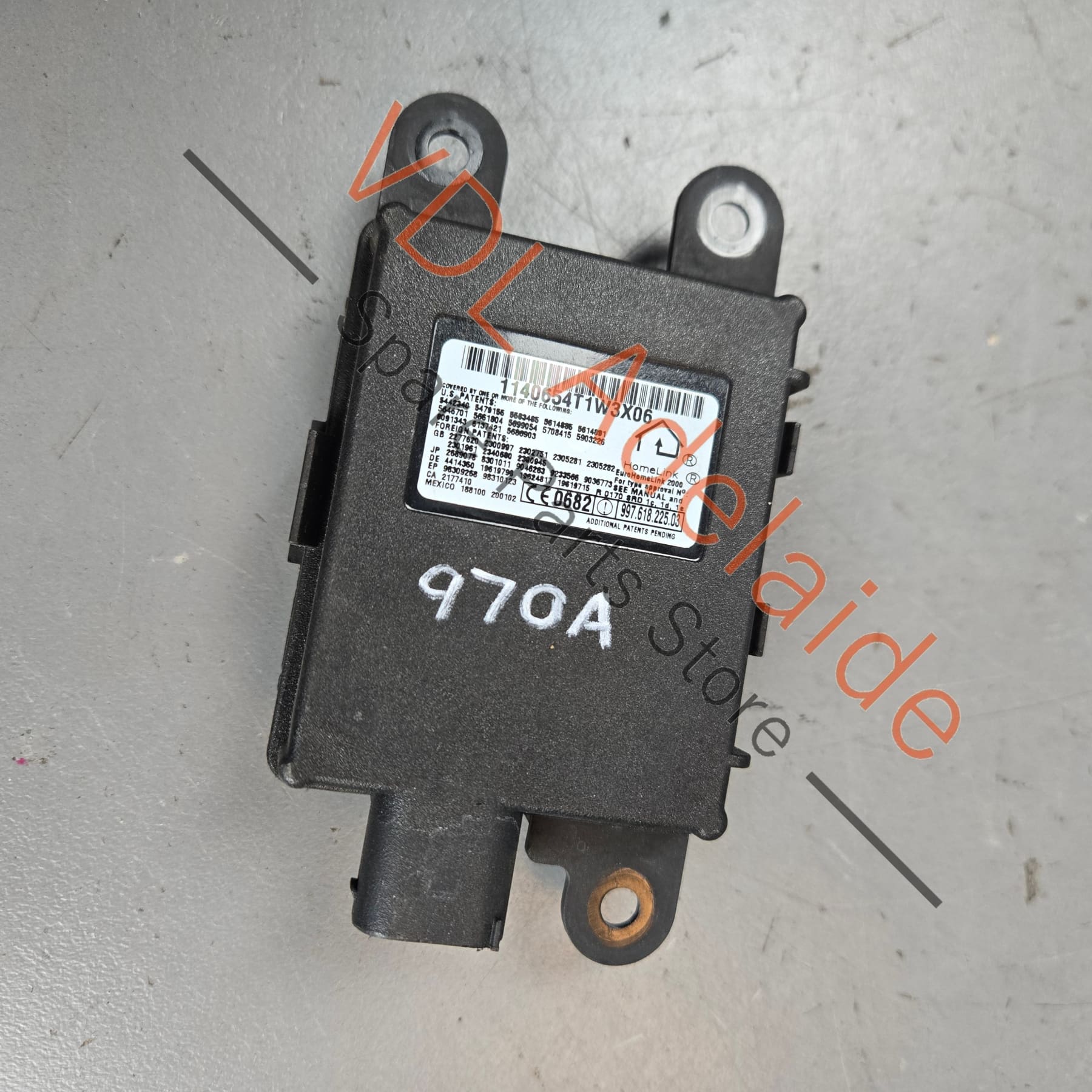 Porsche Control Unit for Garage Door Homelink 99761822503 PAB907410B