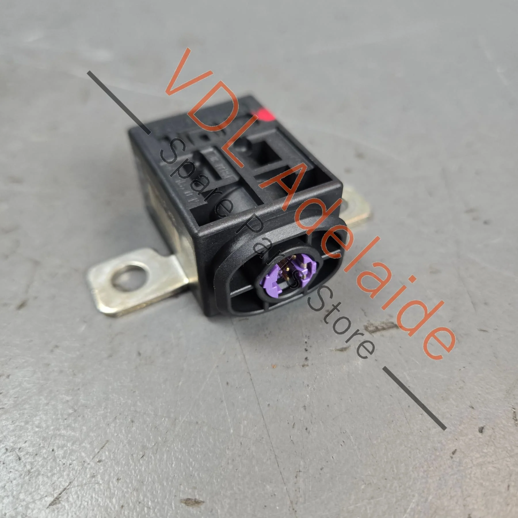 Porsche Battery Isolator Pyro Fuse 95561120501 4F0915519