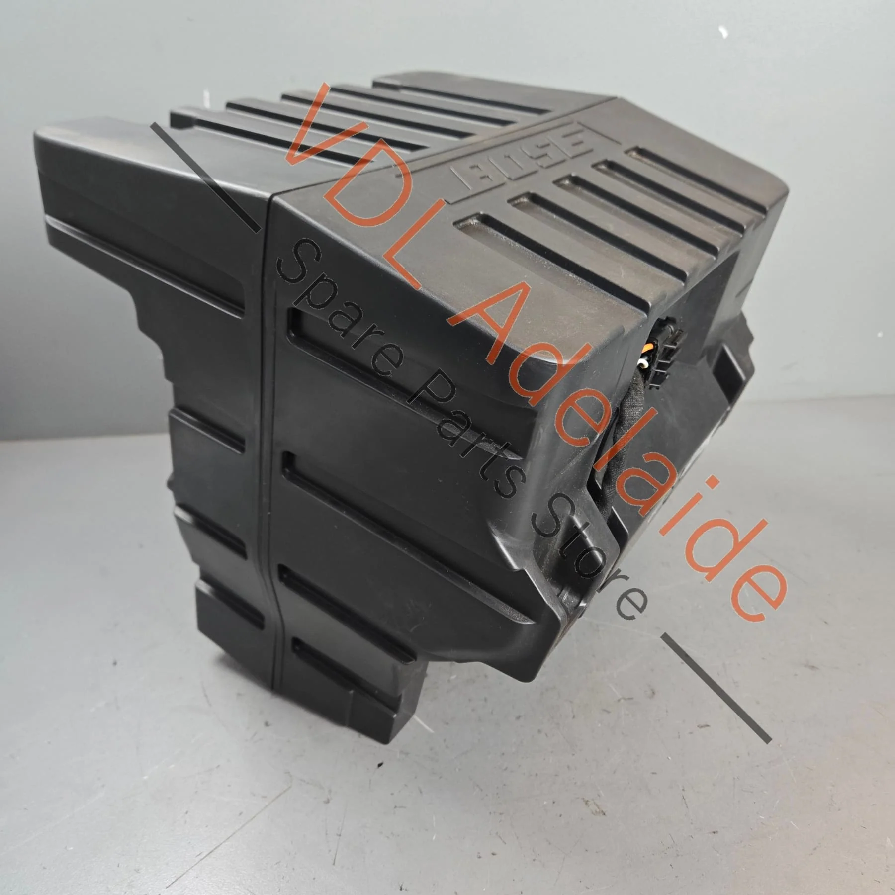 Porsche Panamera 970 BOSE Subwoofer Bass Box Speaker 97064556503 - Image 4