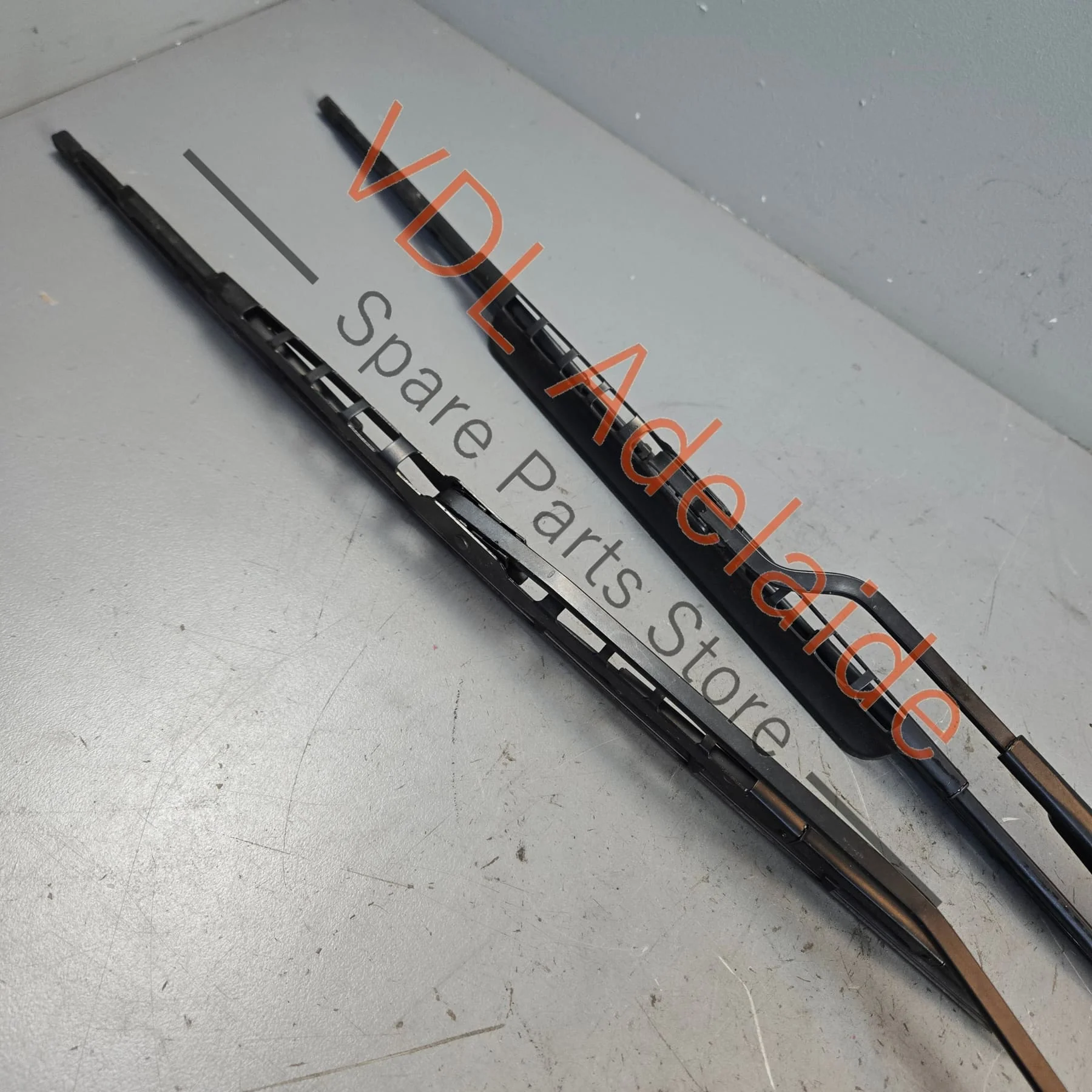 Porsche Panamera 970 Windscreen Wiper Arm Set 97062802801 97062803001 - Image 6