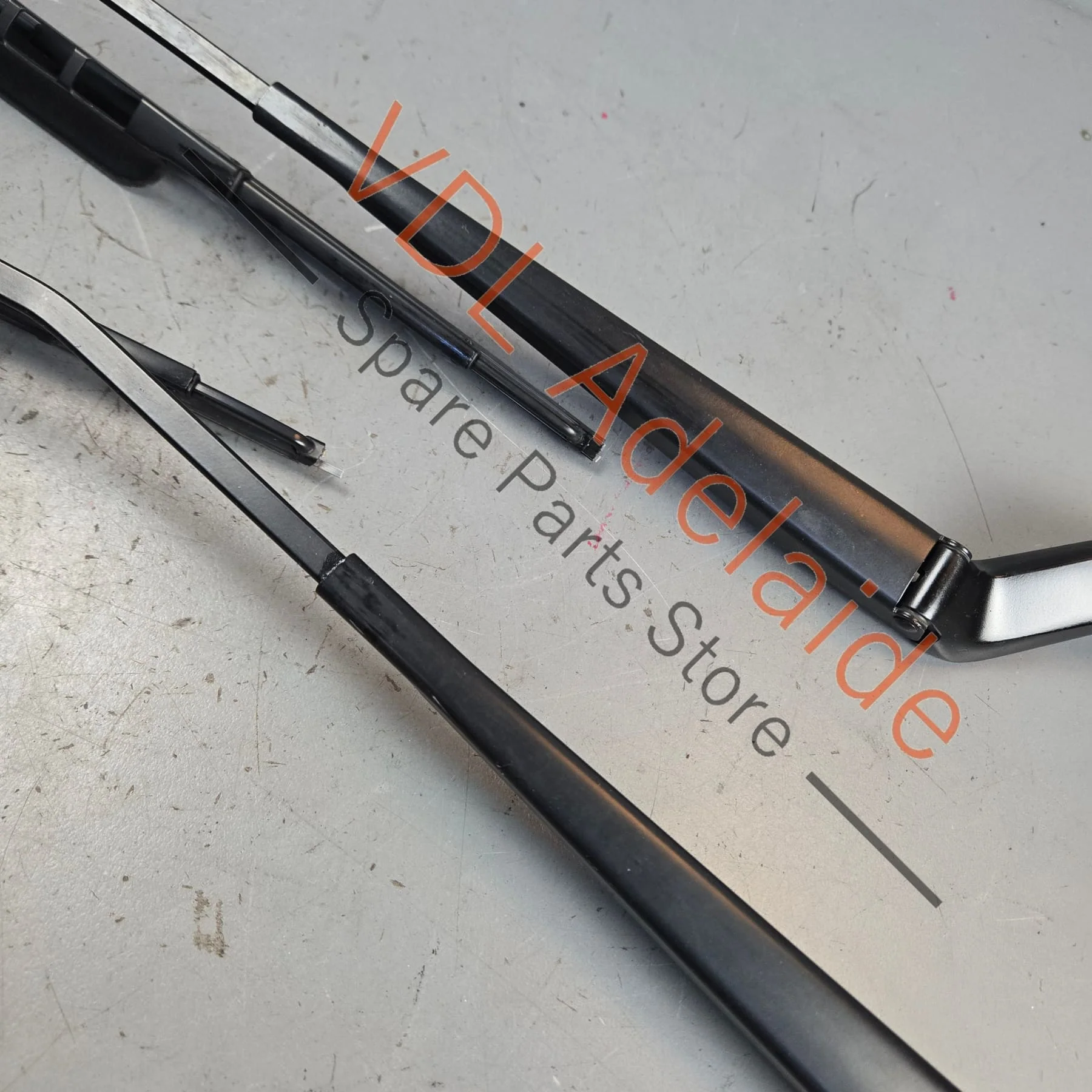 Porsche Panamera 970 Windscreen Wiper Arm Set 97062802801 97062803001 - Image 7