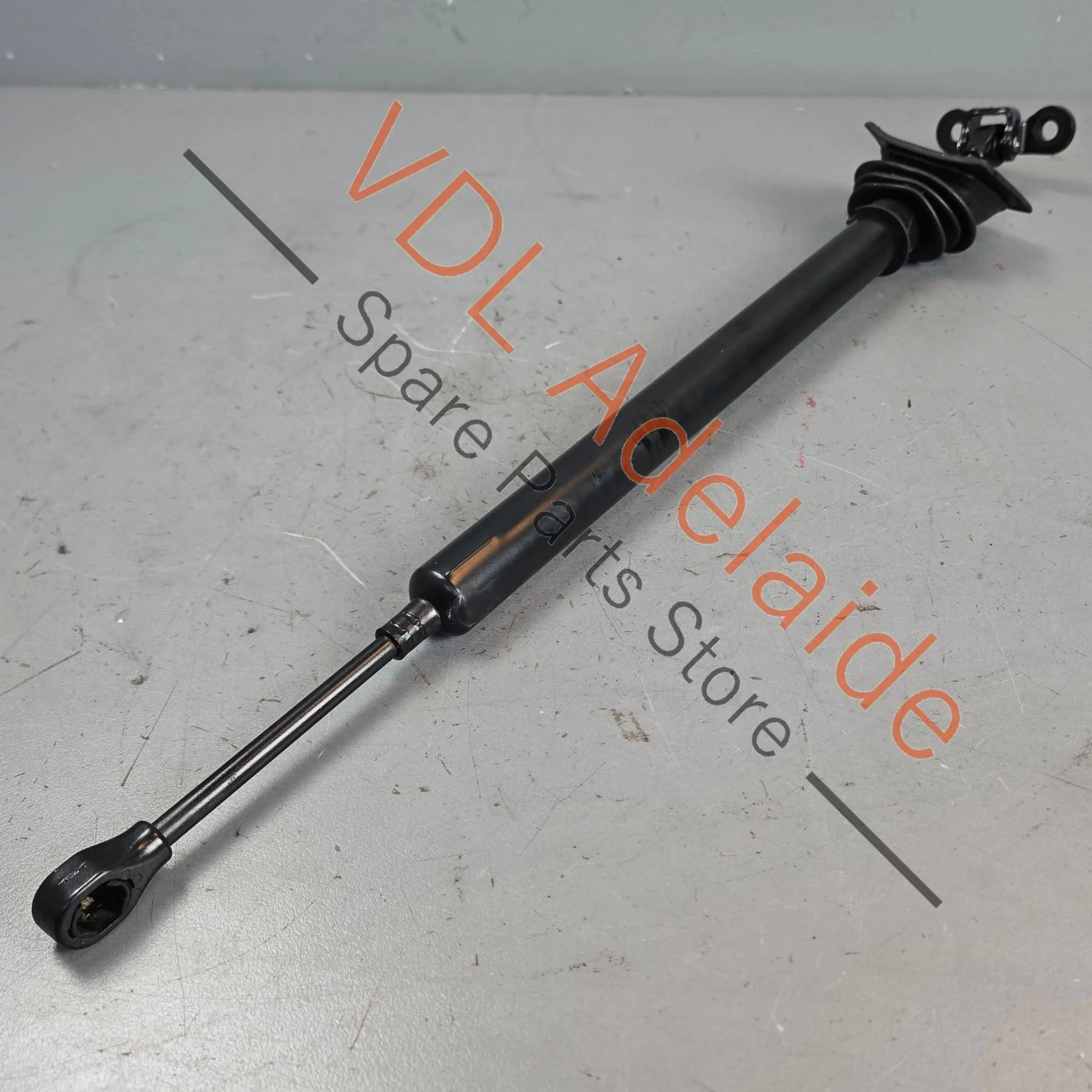 Porsche Panamera 970 Front Left Side Door Striker Check Strap 97053715100 - Image 2