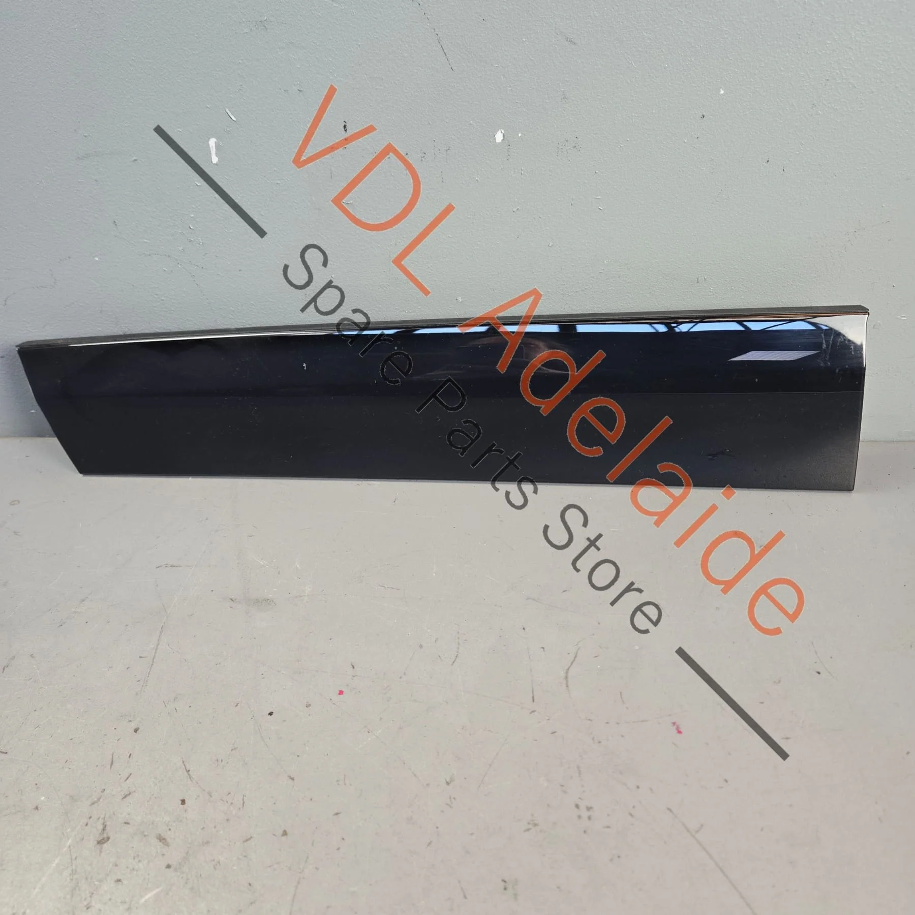 Porsche Panamera 970 Gloss Black Dash Trim for Glovebox 97055238500 A61