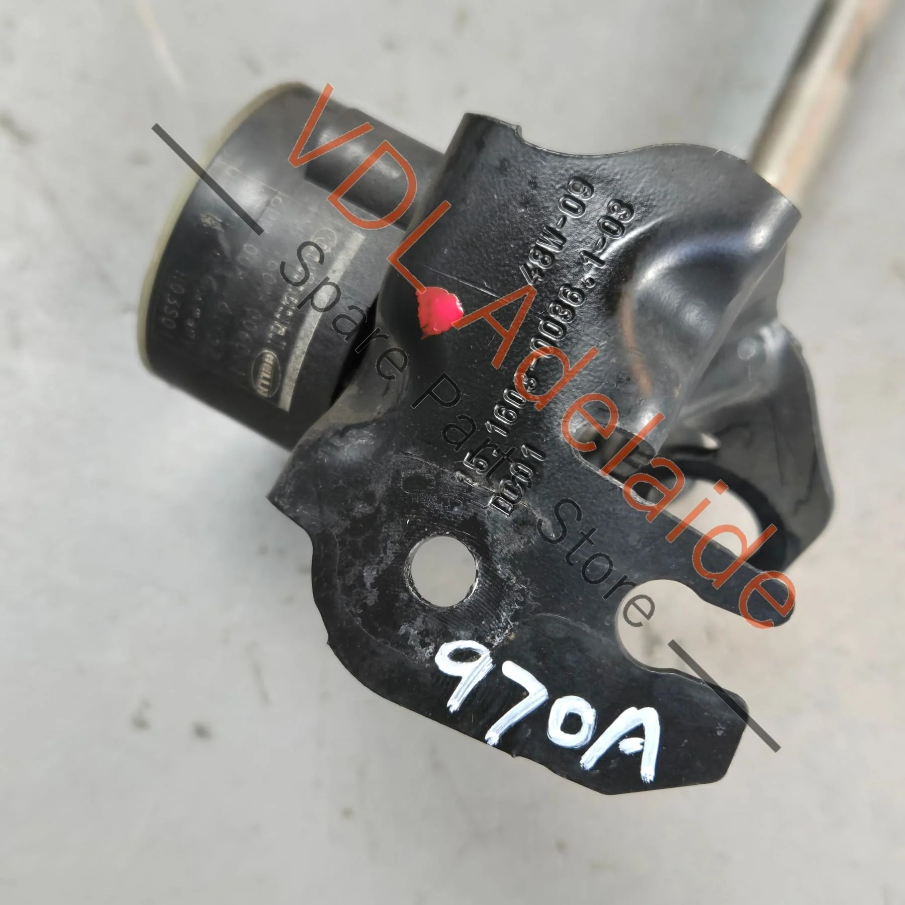 Porsche Panamera 970 Rear Right Suspension Level Sensor 97033302203 - Image 4