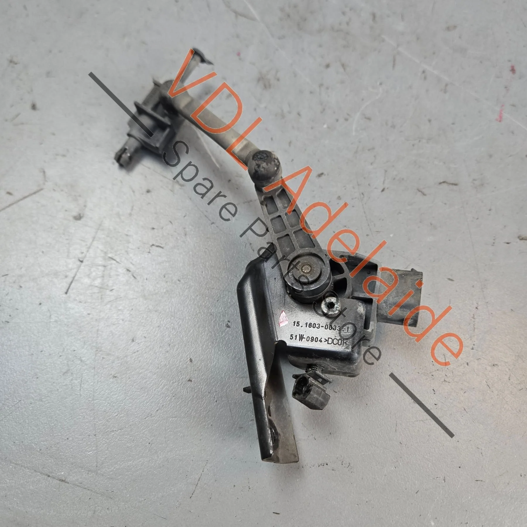 Porsche Panamera 970 Front Left Suspension Level Sensor 97034302103 - Image 3