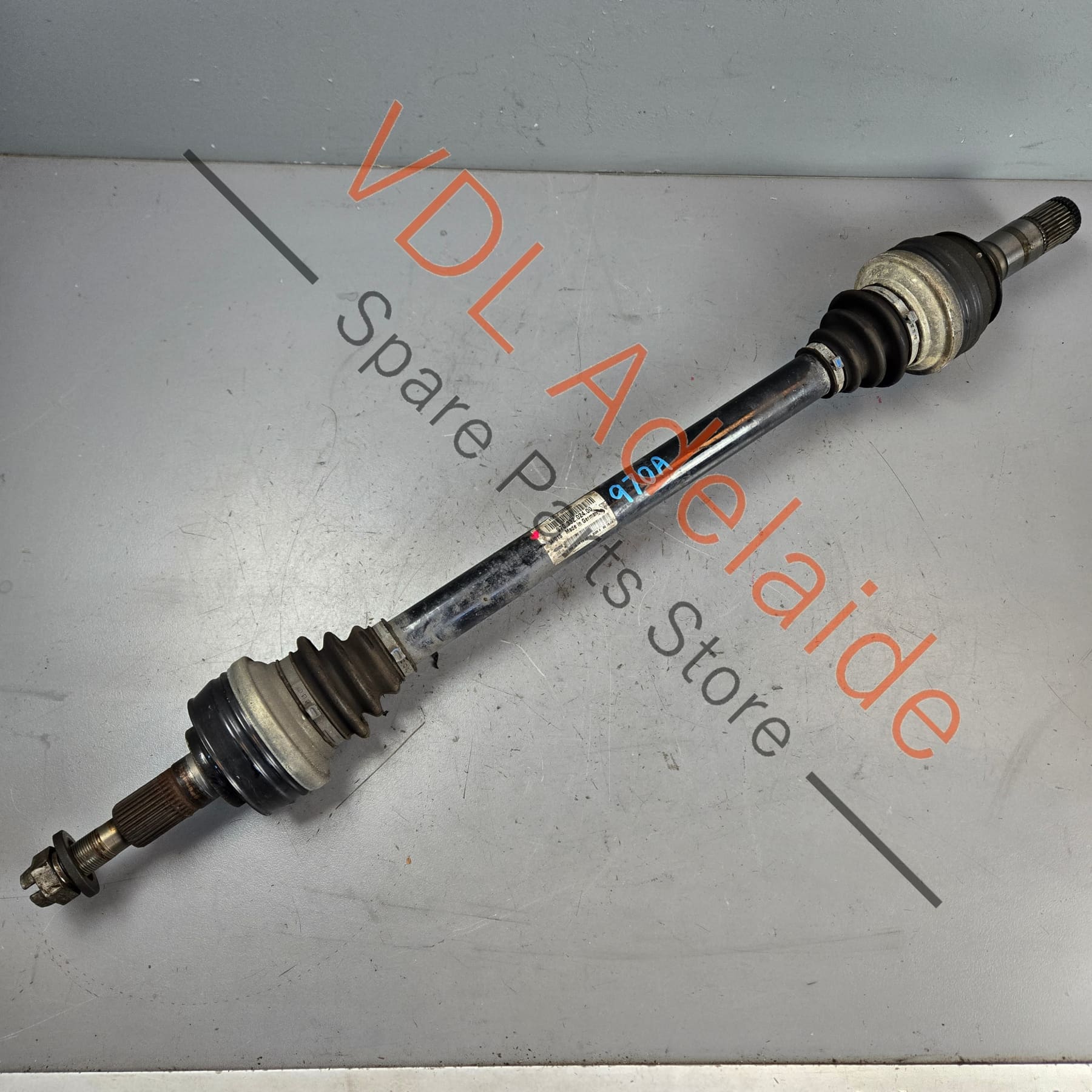 Porsche Panamera 970 Rear Driveshaft Axle 97033202400 97033202400