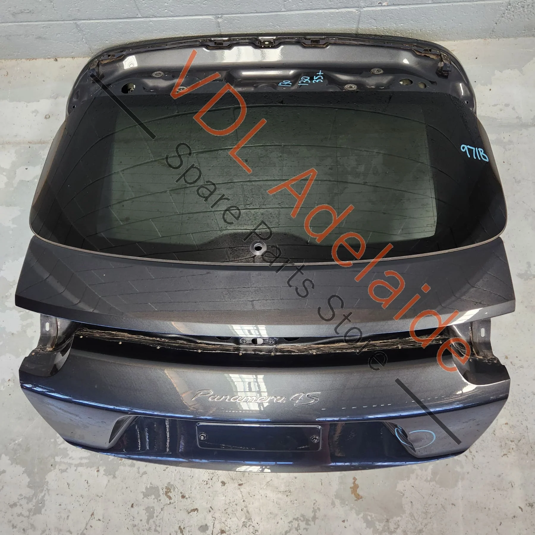 Porsche Panamera Turismo Rear Hatch Boot Trunk Panel Lid - Image 10