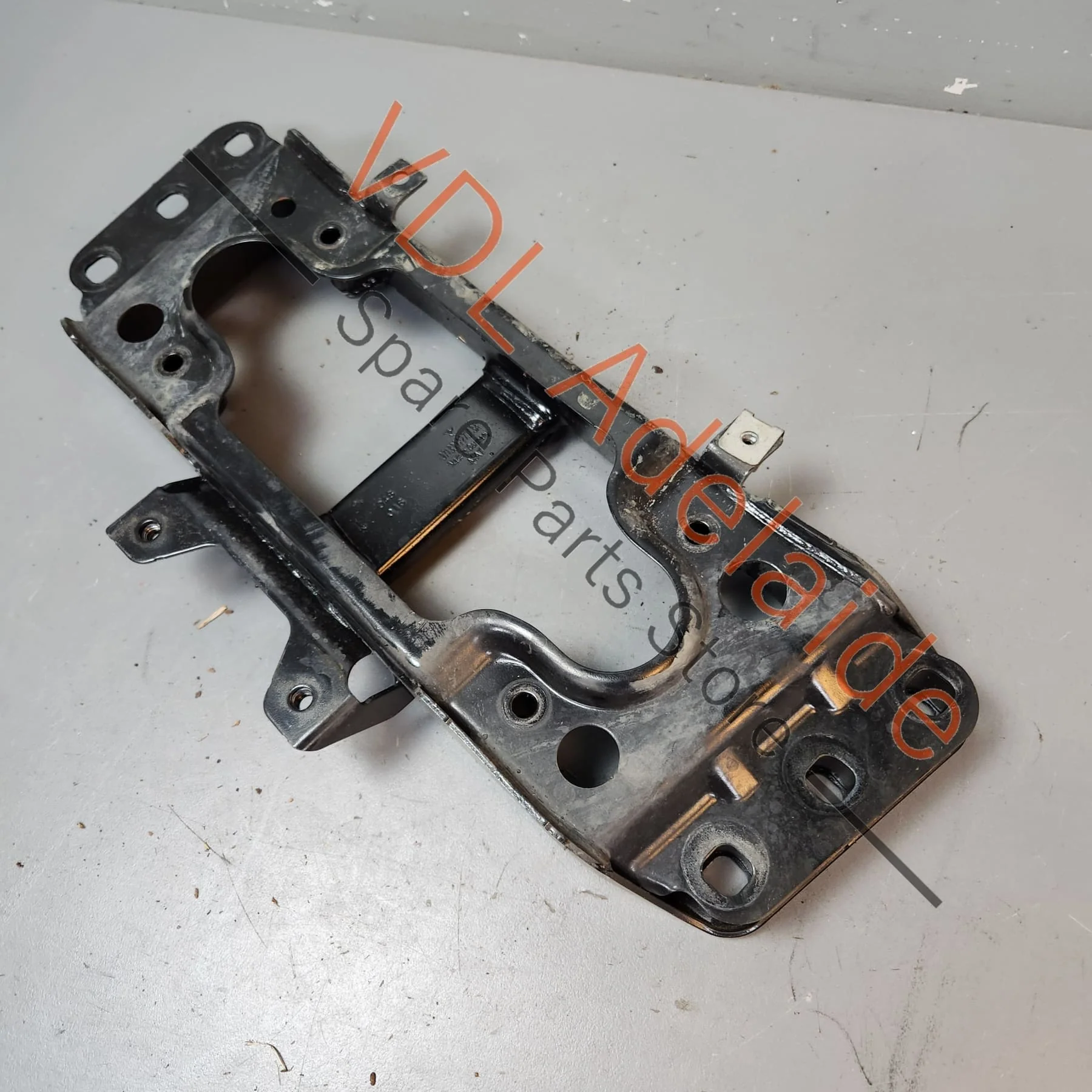 Porsche Panamera 971 Transmission Carrier Bracket Mount 9A739922701