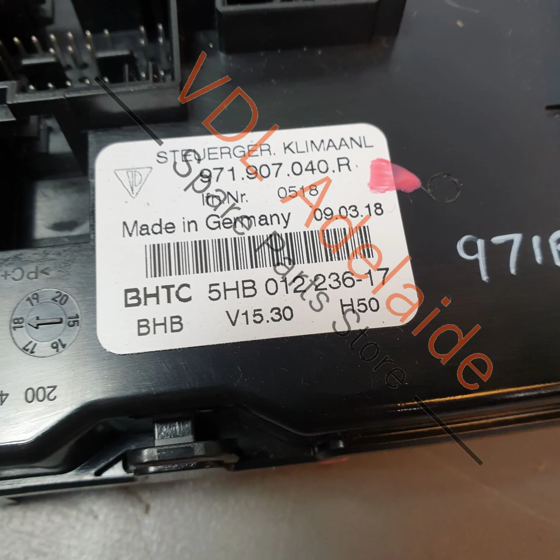Porsche Panamera Control Unit for Air Conditioning 971907040S 971907040R - Image 4
