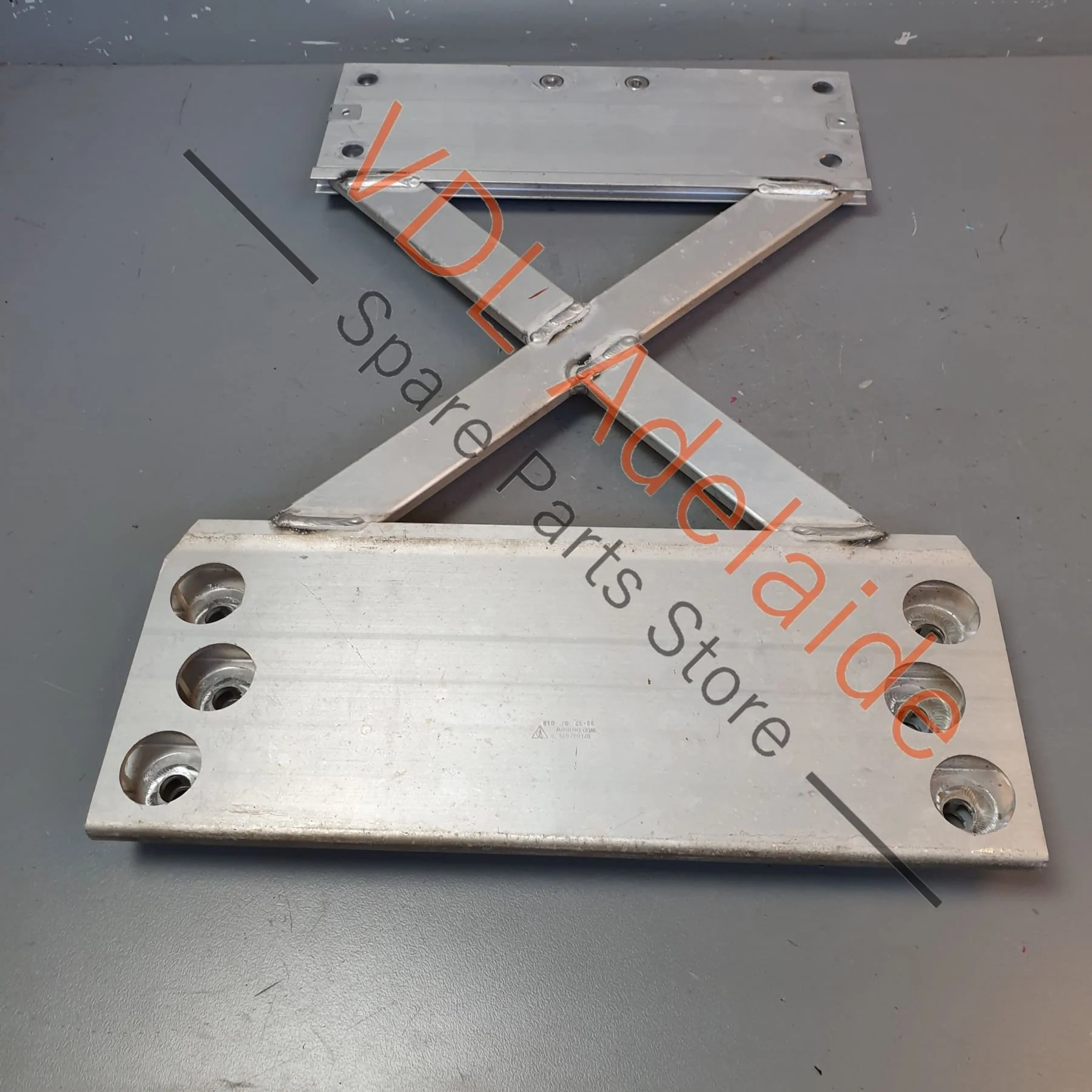 Porsche Panamera 971 Transmission Tunnel Aluminium Cross Brace 971802019 971802019B - Image 5