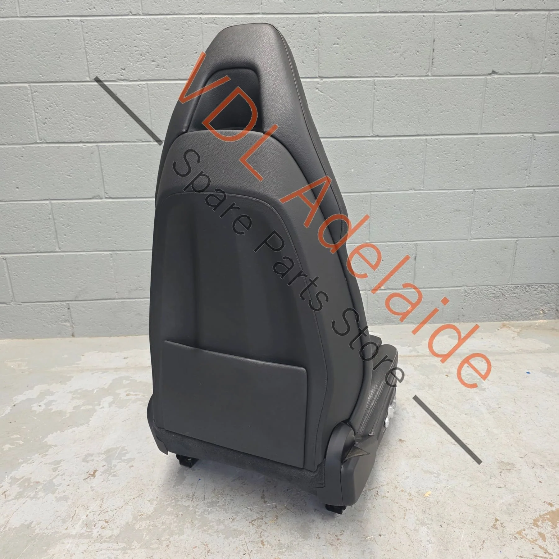 Porsche Panamera Front Right Seat with Crest Logo Emblem in Headrest 971881806FB GDB - Image 5