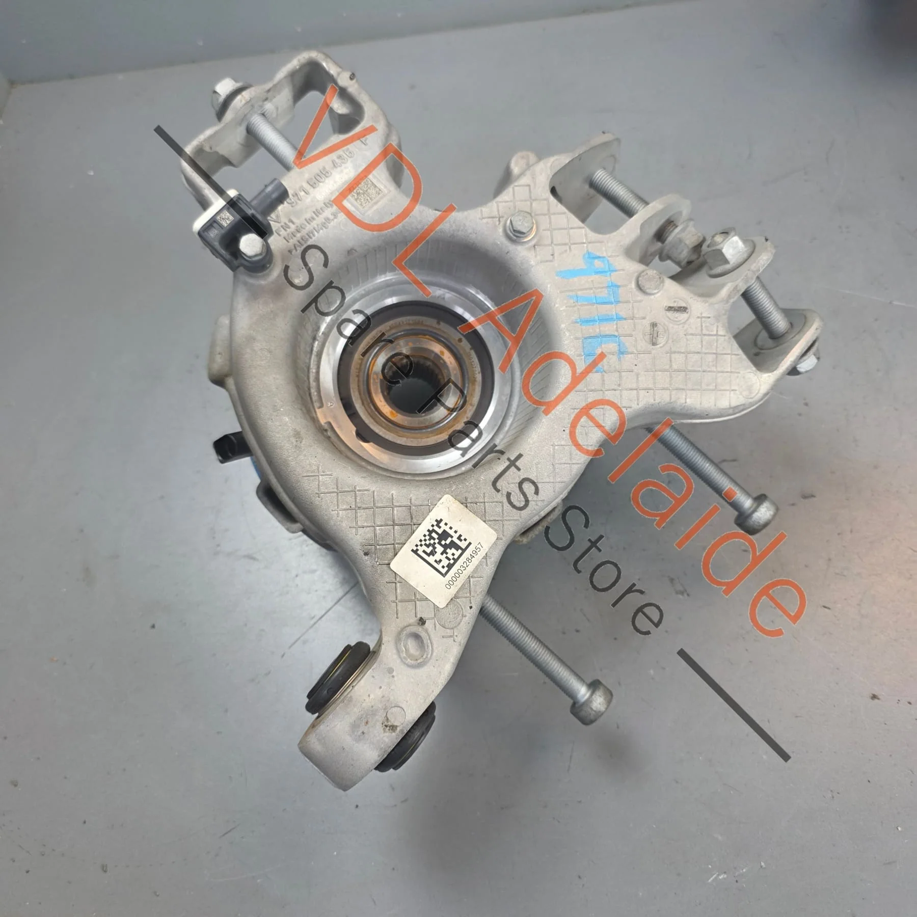 Porsche Panamera 971 Rear Right Wheel Bearing Hub Knuckle 971505436F - Image 3