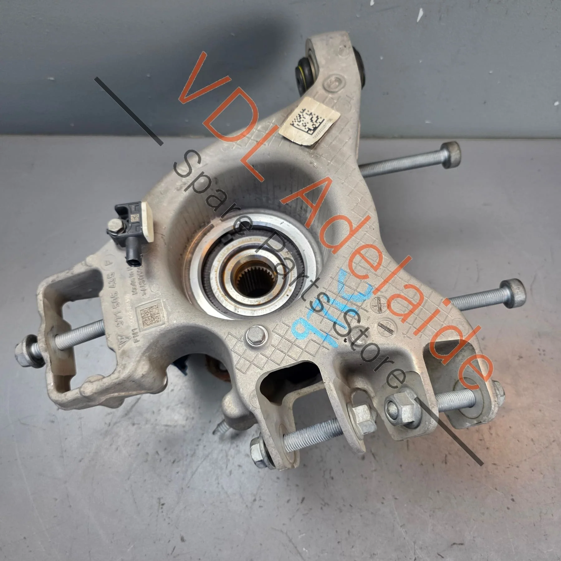 Porsche Panamera 971 Rear Left Wheel Bearing  Hub Knuckle 971505435F - Image 4
