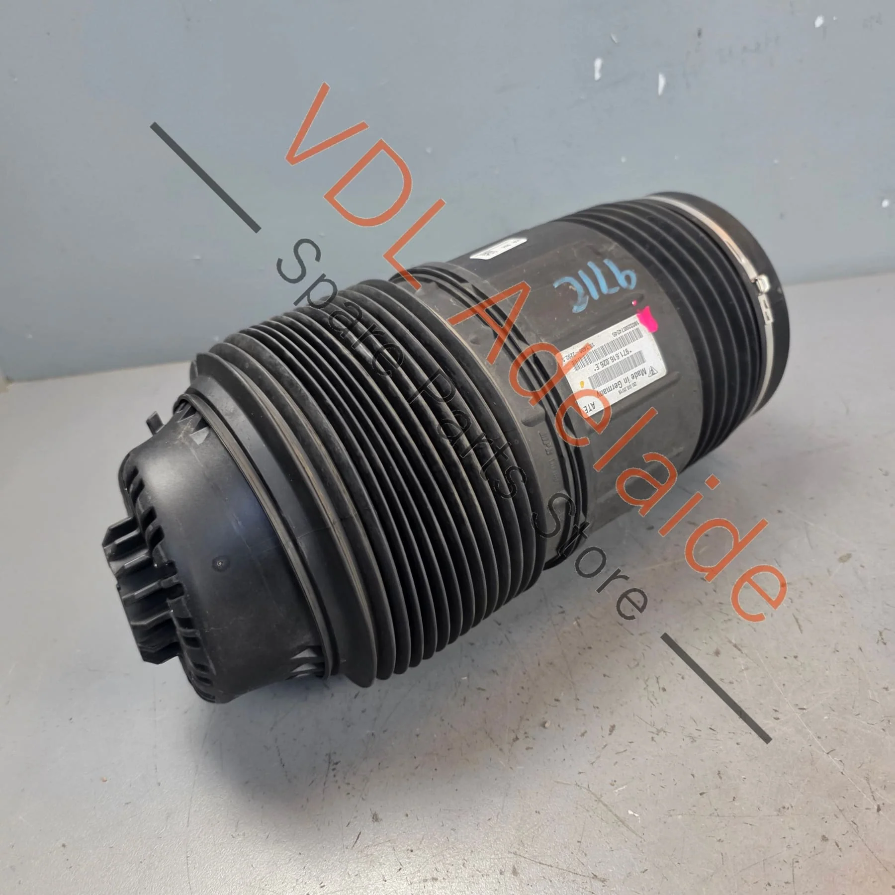 Porsche Panamera 971 Right Rear Suspension Airbag Air Spring Cylinder LHS 971616026C 971616026H
