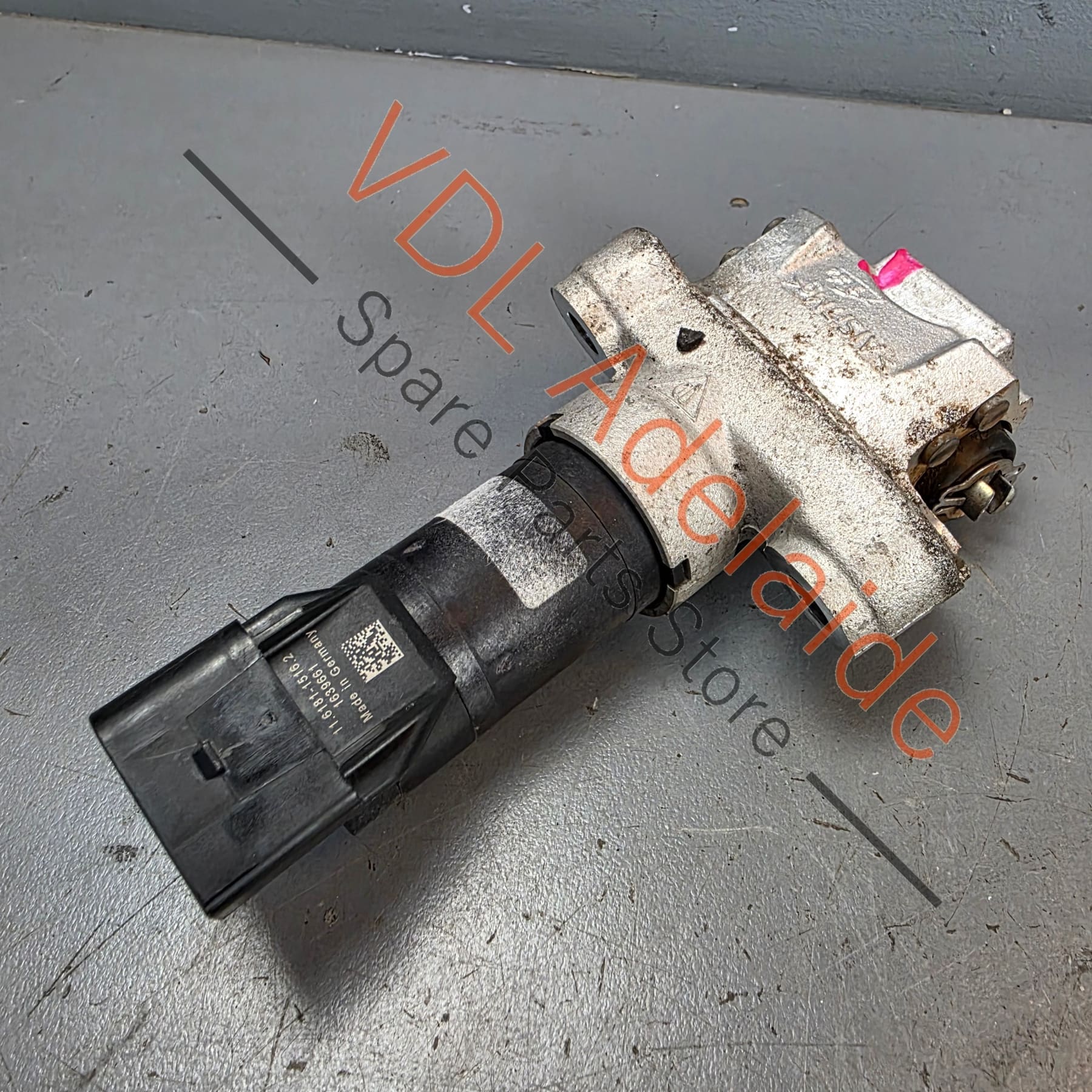 Porsche Audi VW Rear Electric Park Brake Servomotor 95835209203  7P0609724B  9A790761600 - Image 2