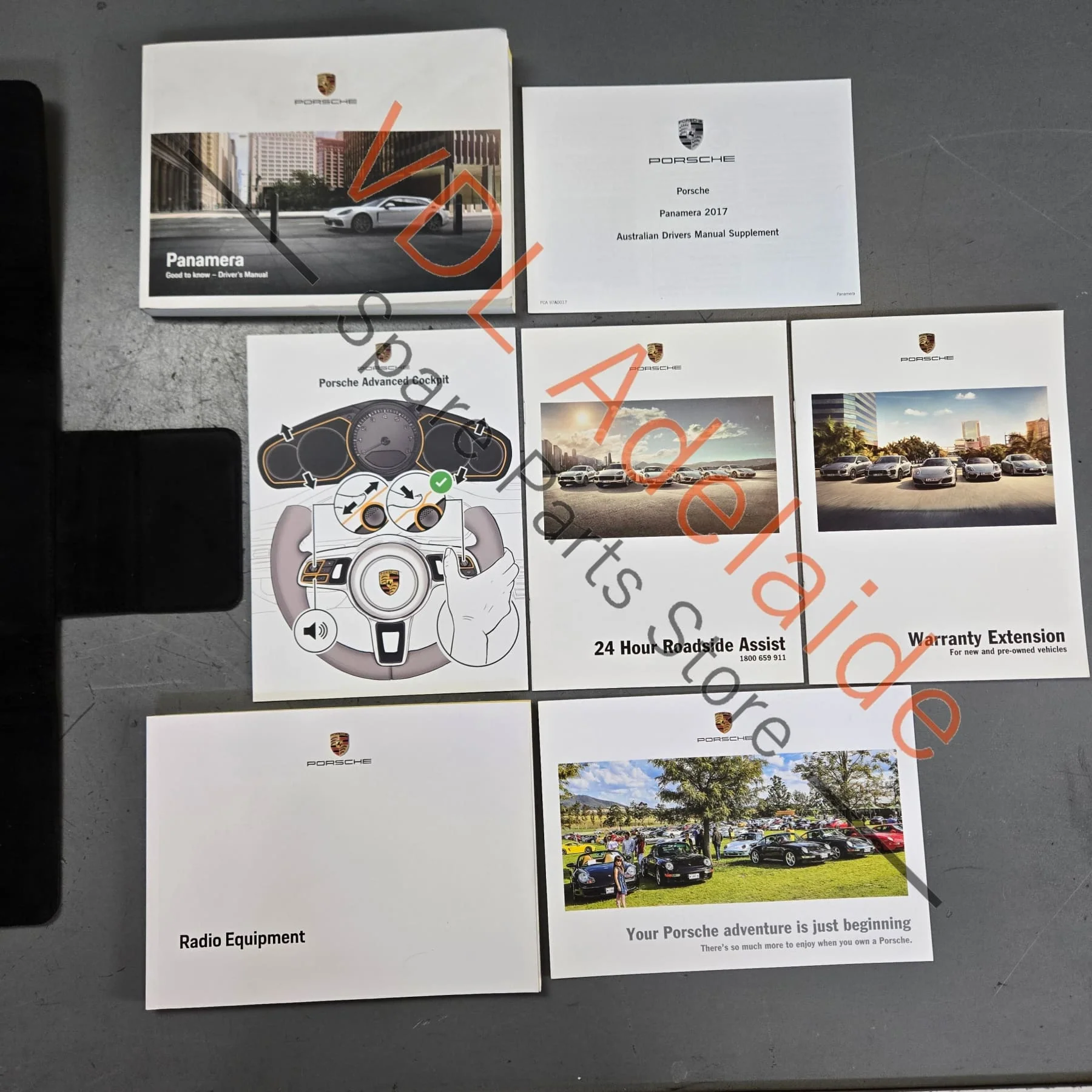 Porsche Panamera 971 Set of owners manuals books with storage pouch - Image 5