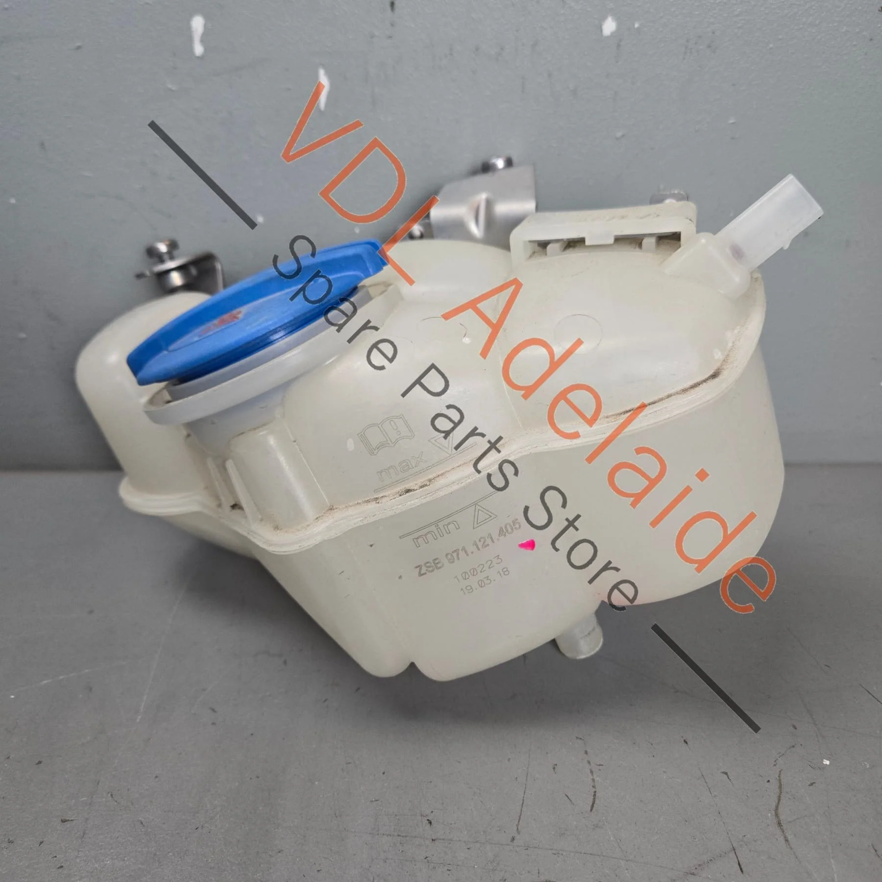 Porsche Panamera 971 Coolant Expansion Reservoir Bottle Tank 9A712140510 971121405