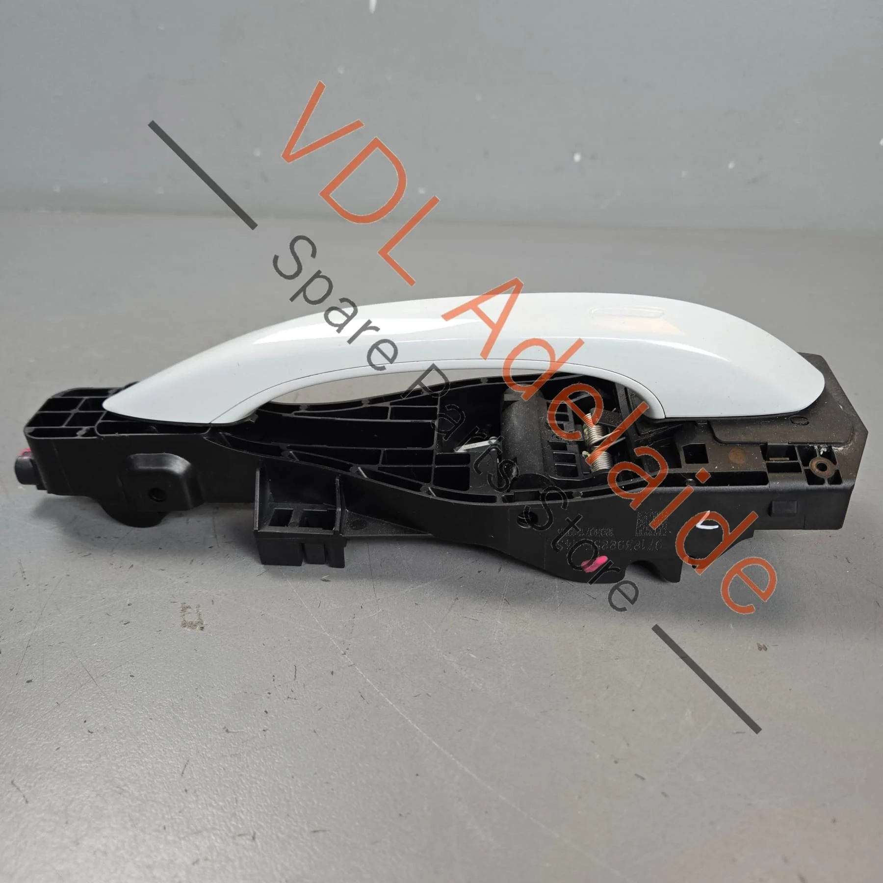 Porsche Panamera Left Exterior Door Handle 971837205BY G2X 971839885C - Image 2