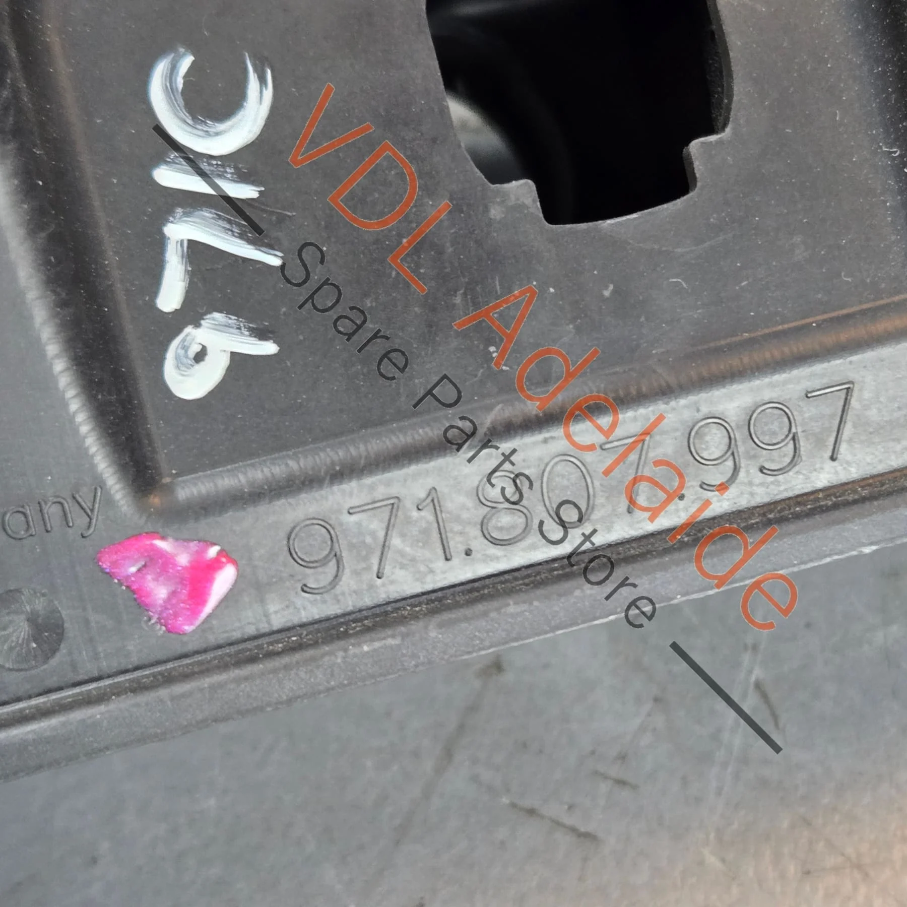 Porsche Panamera 971 Front Camera Mounting Bracket Trim 971807997 - Image 5
