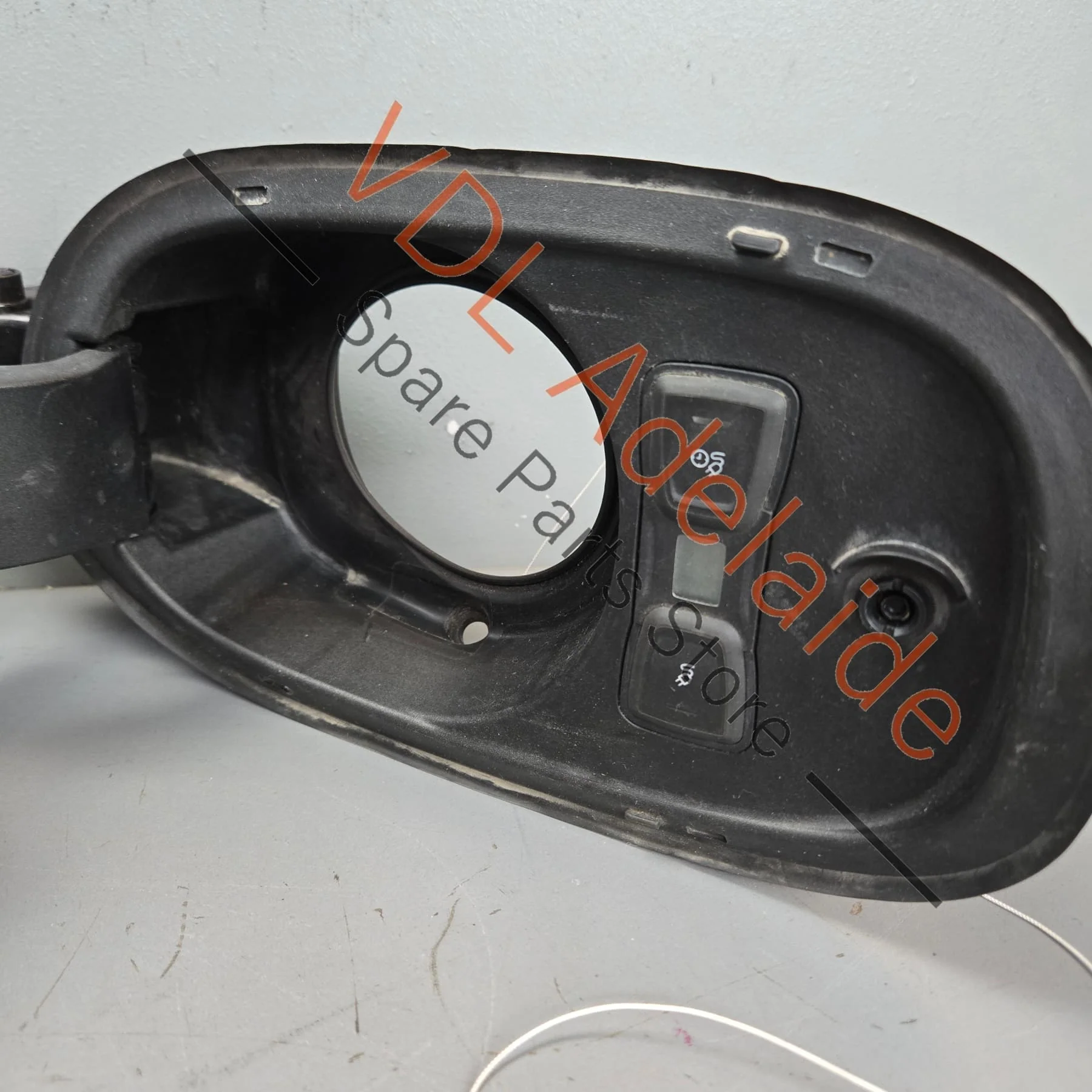 Porsche Panamera Fuel Filler Flap Module Charging Socket 974809858 974809858A - Image 3