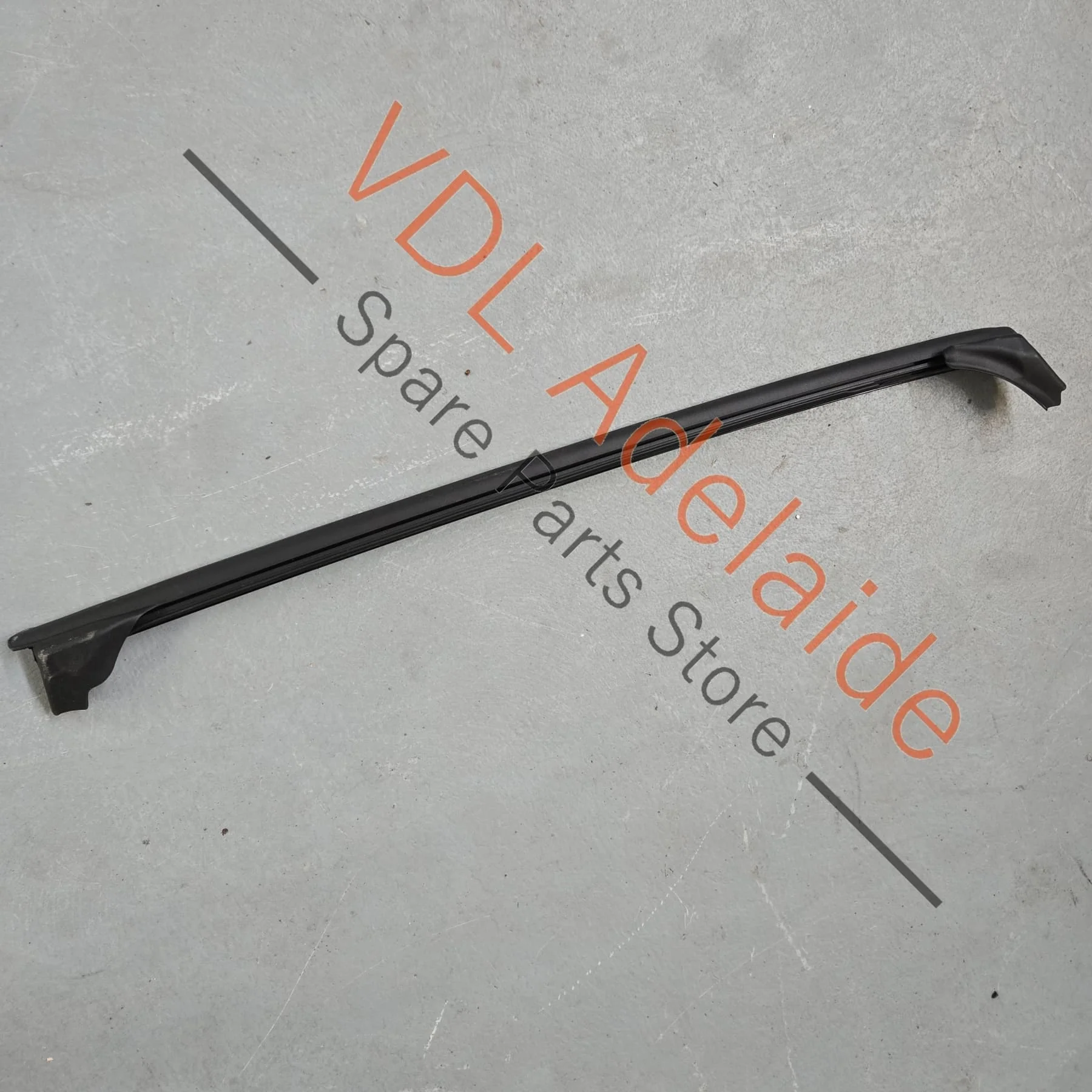 Porsche Panamera Rear Right Door Upper Exterior Seal with Gloss Black Trim 974853054B 041 974839120A - Image 2