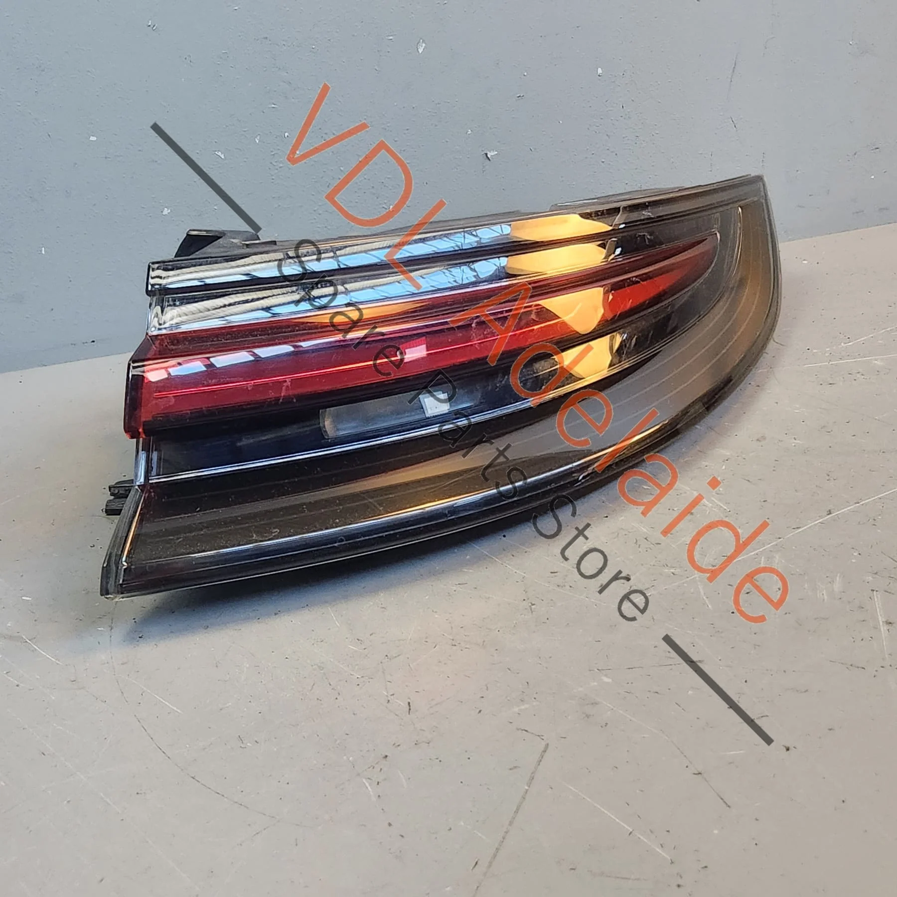 Porsche Panamera 971 Rear Right Tail Light Dark Tint 973945092 - Image 5