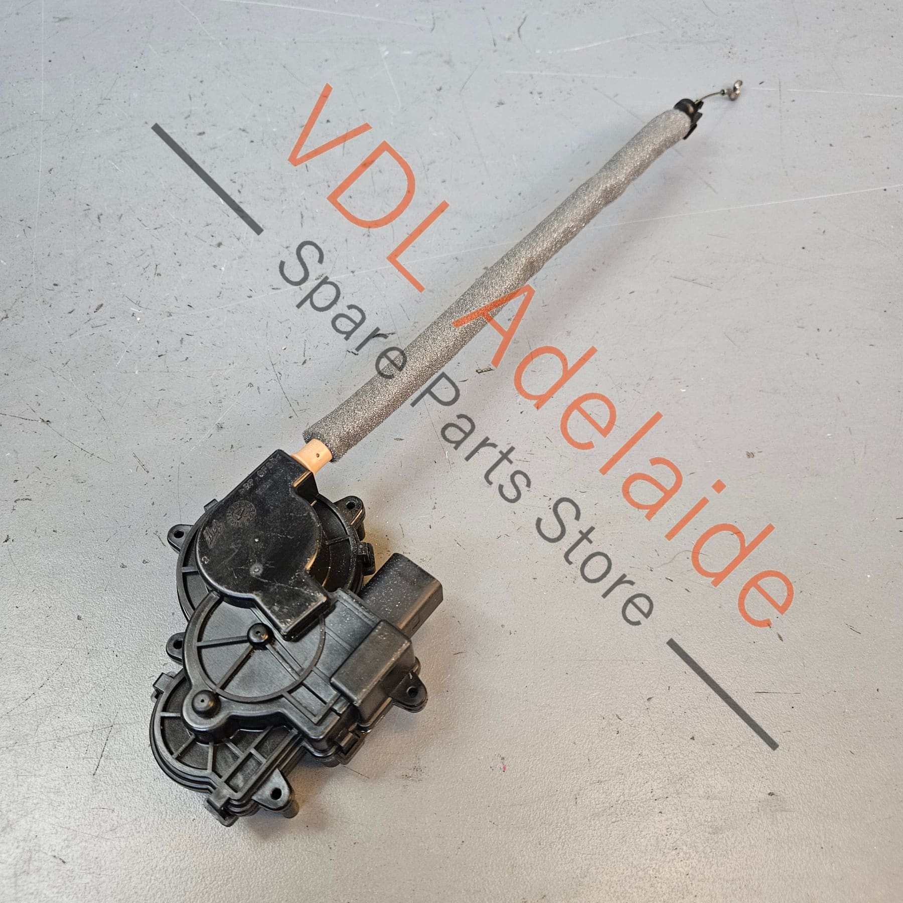 Porsche Taycan Panamera 971 Trunk Boot Power Latching Motor 971827888A - Image 3