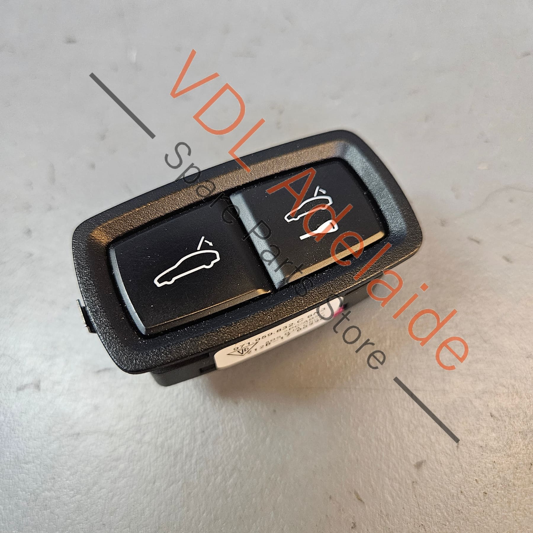 Porsche Cayenne E3 9YA 9YB Panamera 971 Tailgate Boot Open Close Button Switch 971959832C