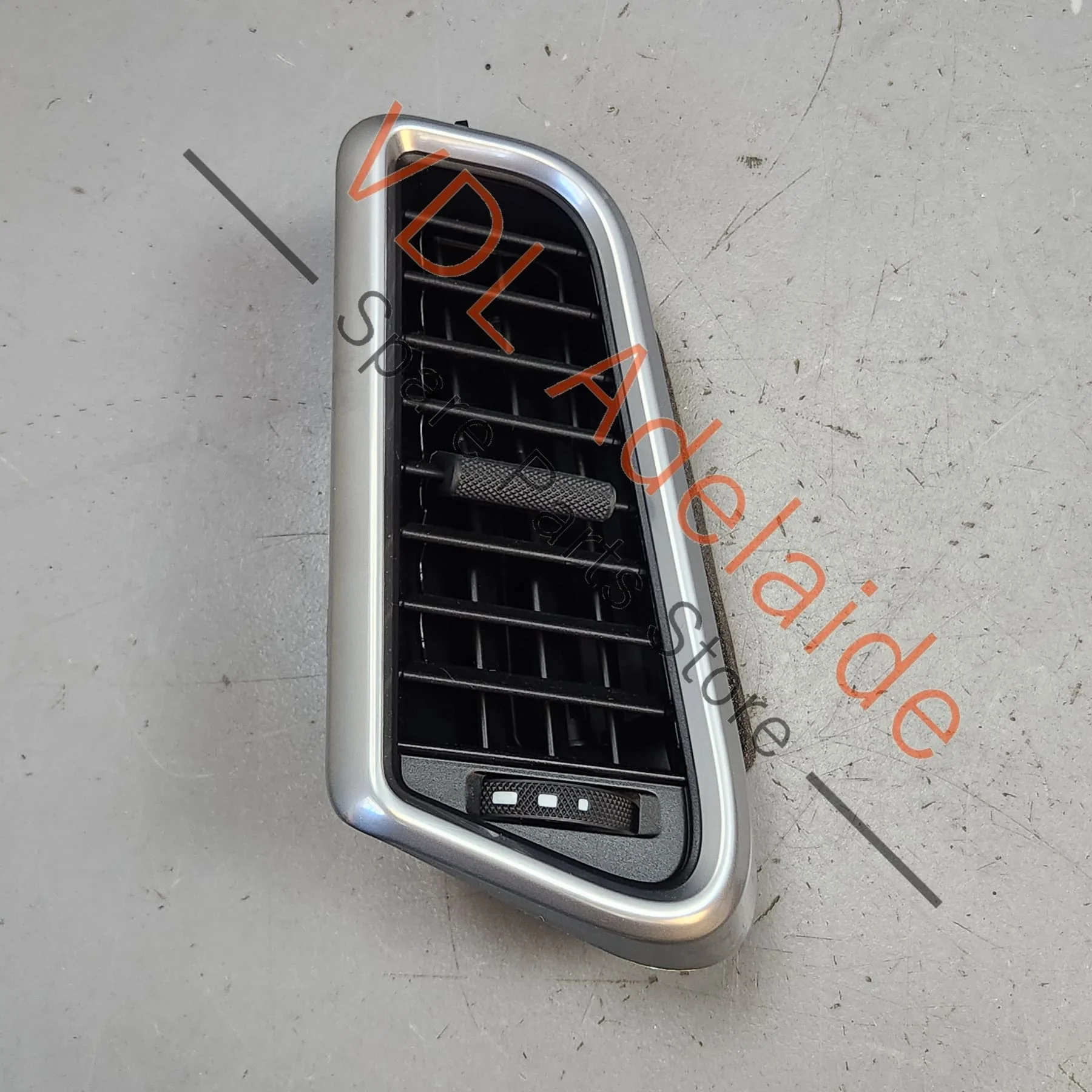 Porsche Panamera 971 AC Air Aircon Vent for Left Lower B-Pillar 971819203C - Image 4