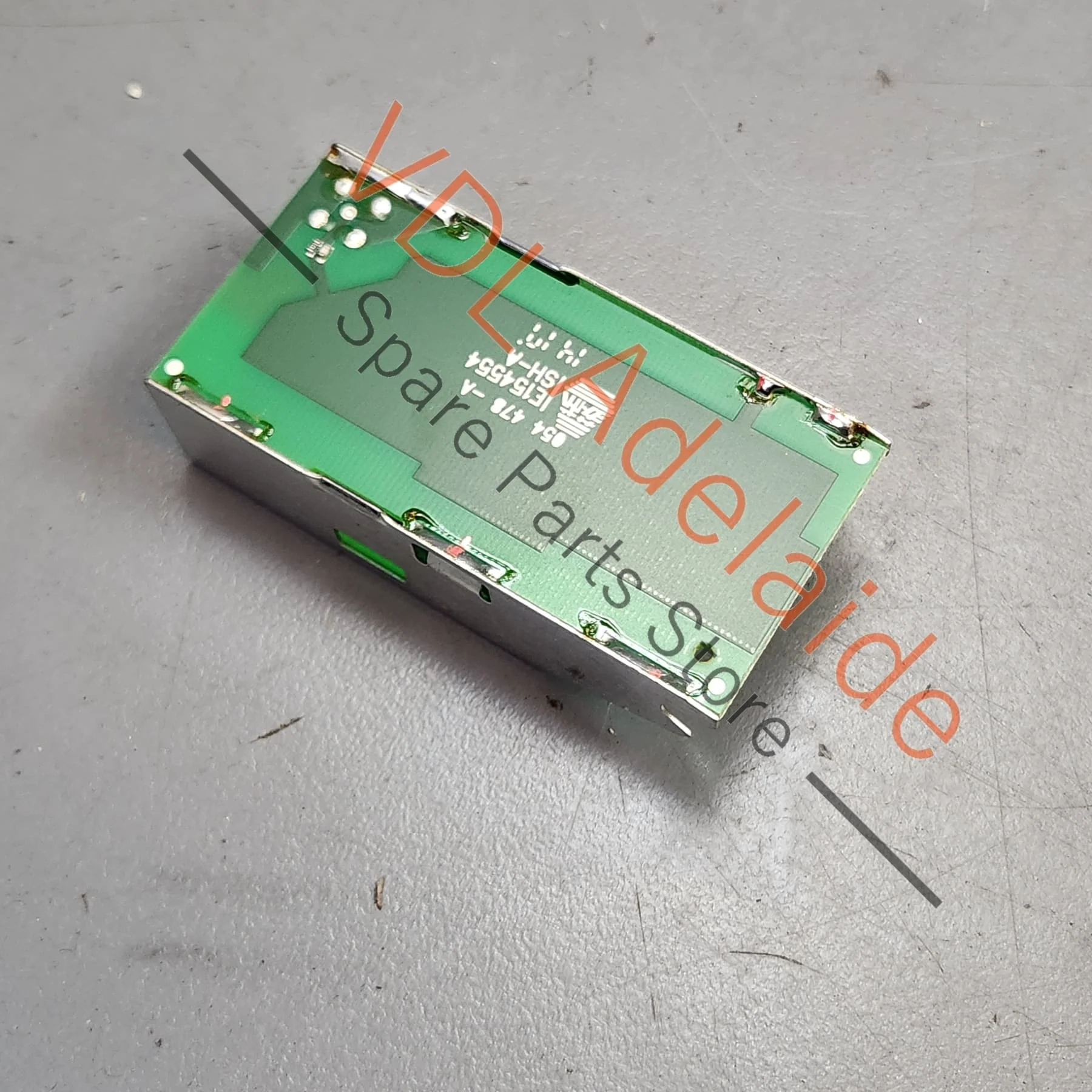 Porsche GSM Antenna 971035503A - Image 2
