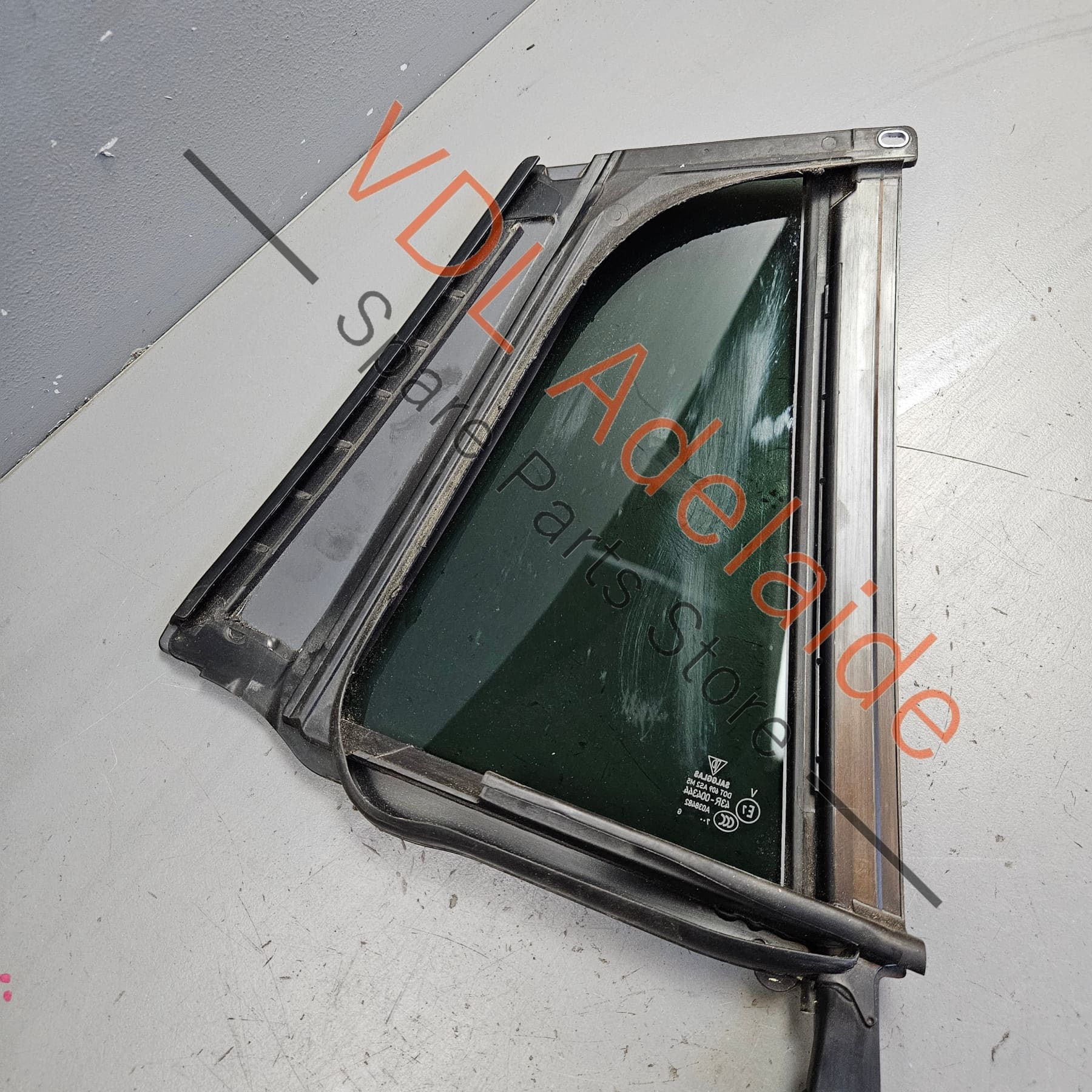 Porsche Panamera 971 Rear Left Door Quarter Window Glass 971845025C 971845025BE - Image 7