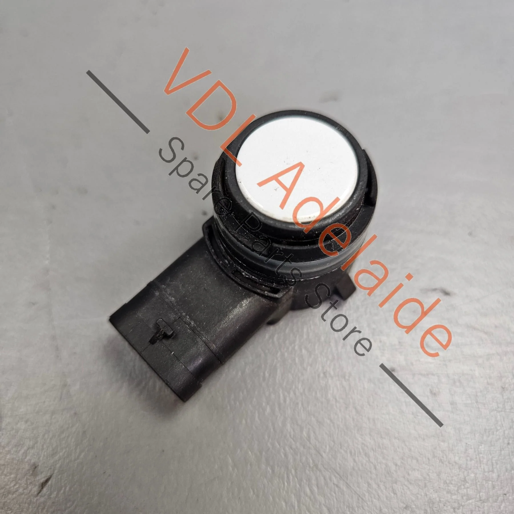 Porsche Audi VW Parking Sensor 5Q0919275B Carrara White Metallic S9R / 2Y