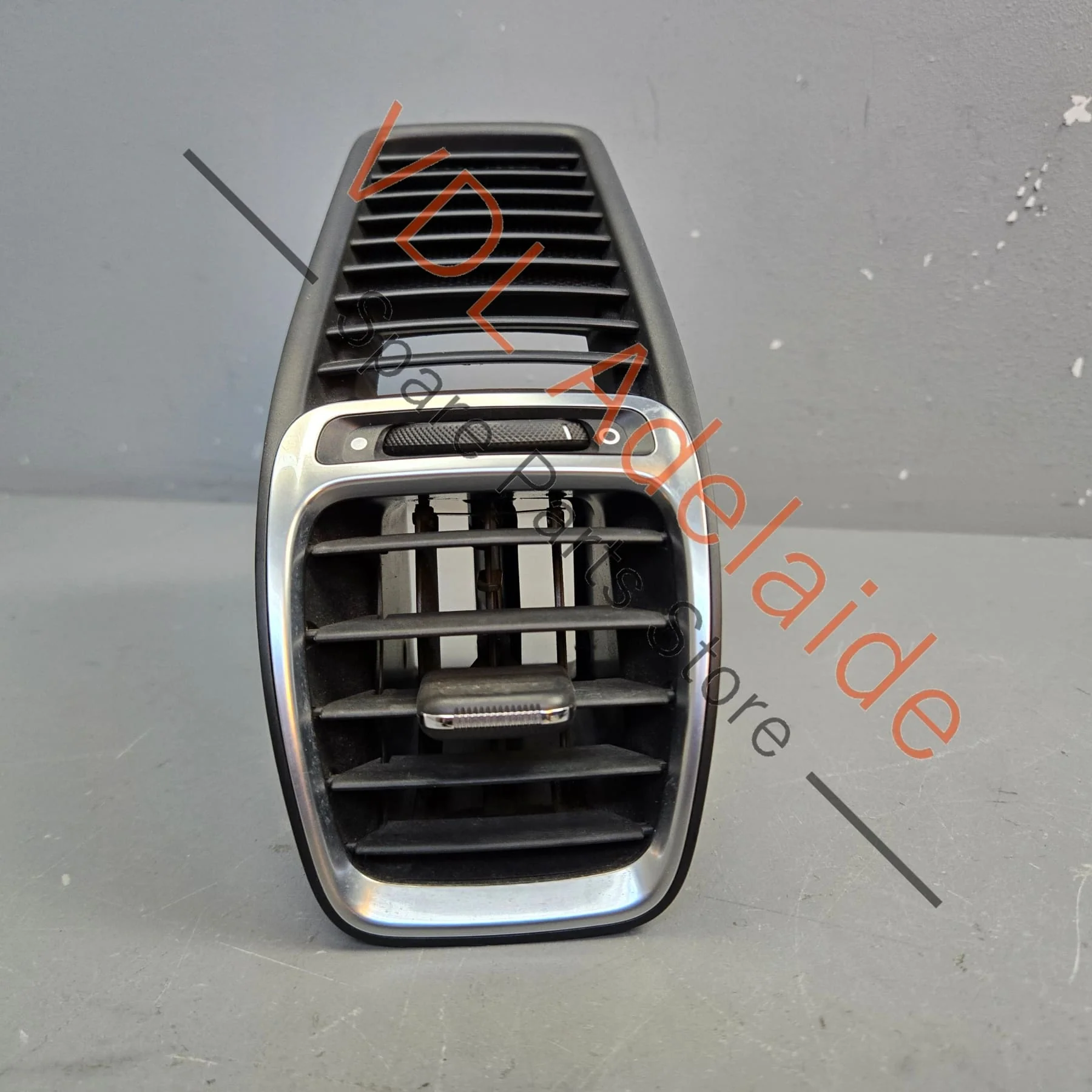 Porsche Boxster Cayman Left / Right Side Dashboard Air Vent for Air Conditioning 98155213102 98155213104