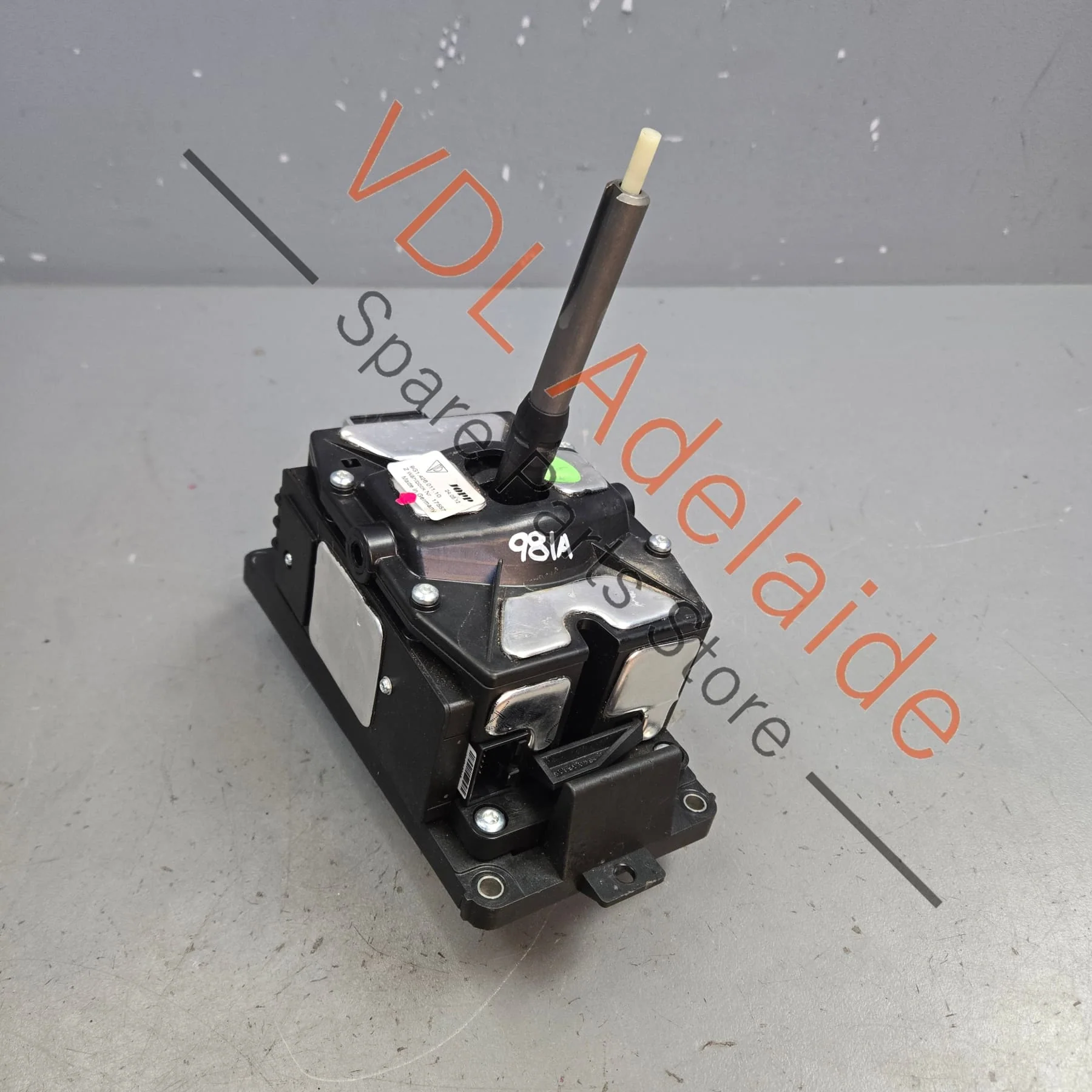 Porsche 911 Boxster Cayman PDK Gear Shifter Selector Mechanism 9G142601111 - Image 6