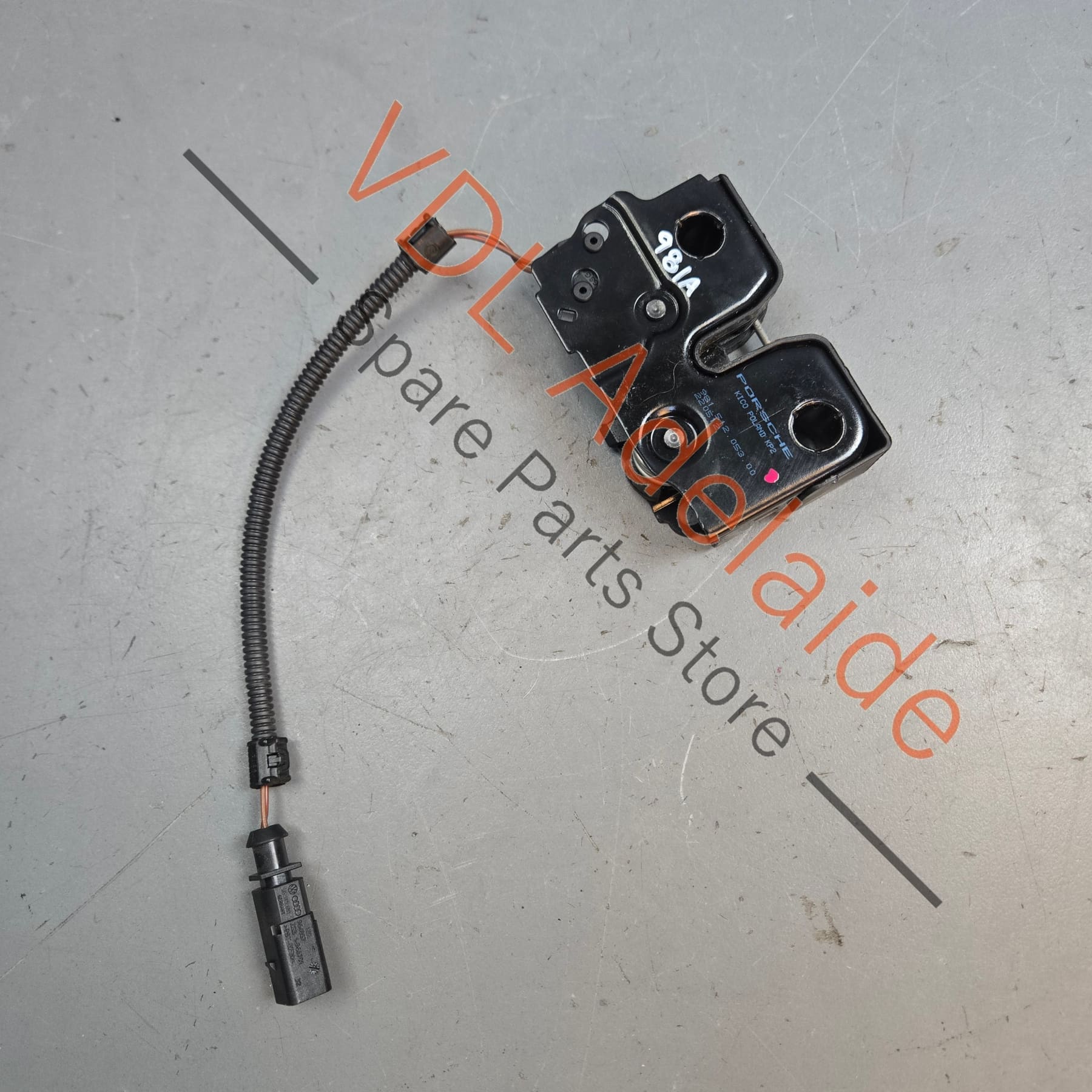 Porsche Boxster 981 Rear Hatch Trunk Boot Lid Lock 98151205300 - Image 3